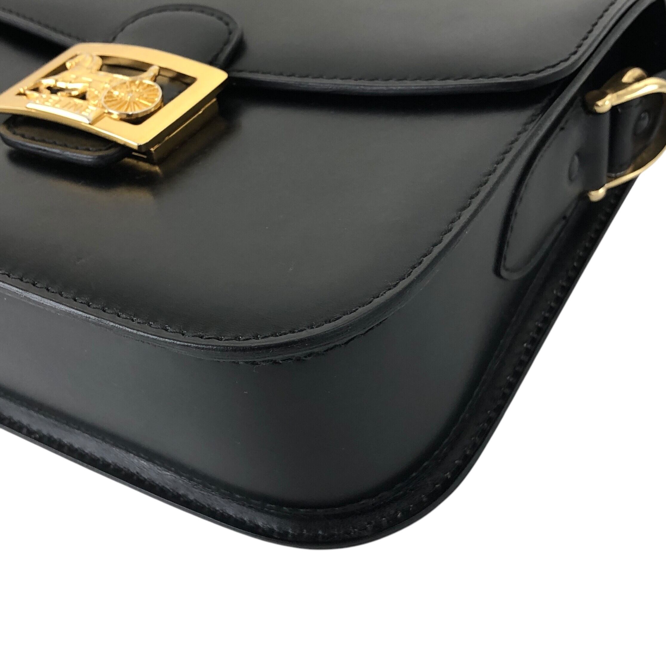 セリーヌ ショルダーバッグ クロスボディ レザー 馬車金具 ブラック CELINE セリーヌ オールド 馬車金具 ホースキャリッジ レザー