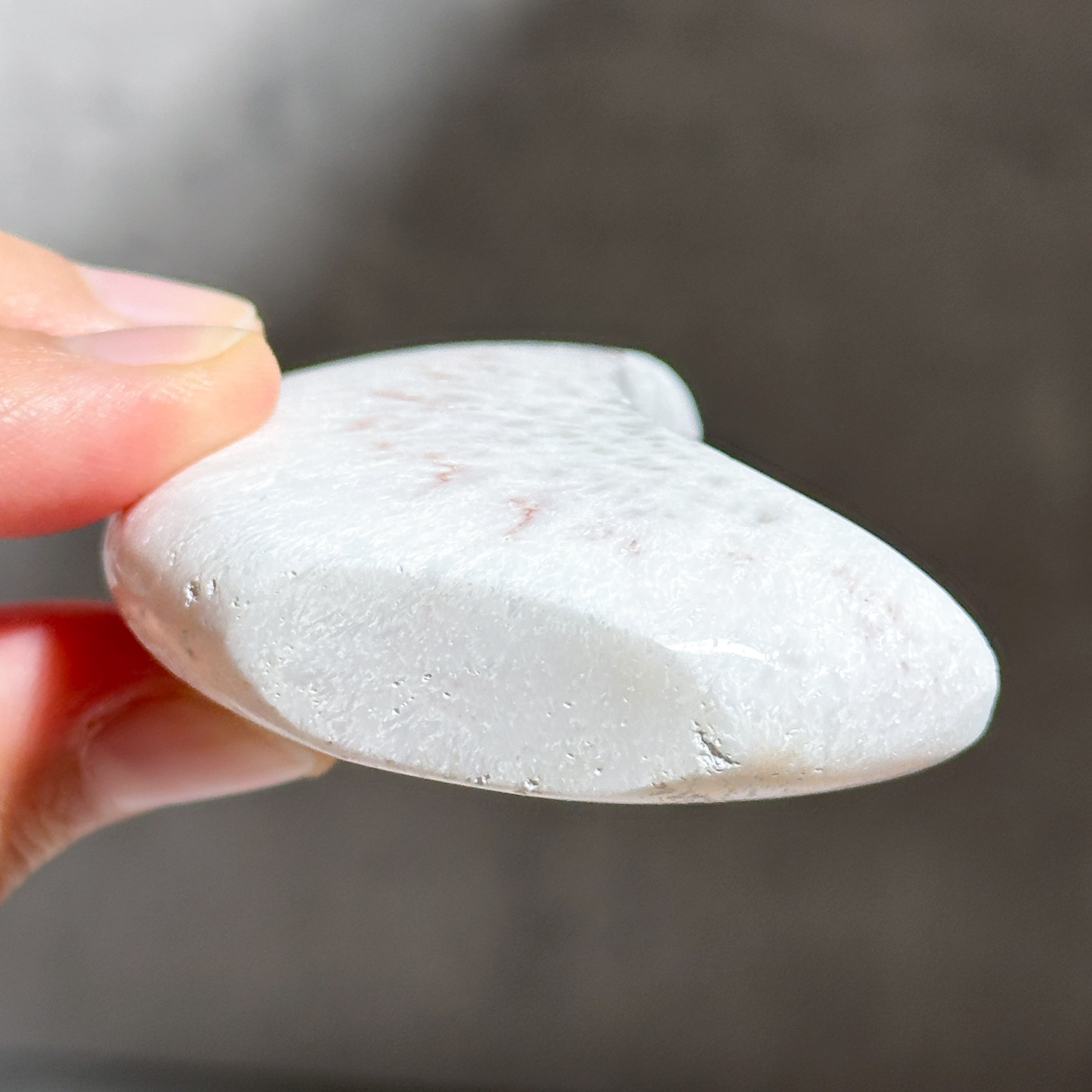 ホワイトスコレサイト 置き型 三日月 04◇ White Scolecite ◇ 天然石