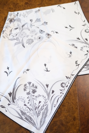【Mame Kurogouchi】Hand Print Silk Scarf - grey -