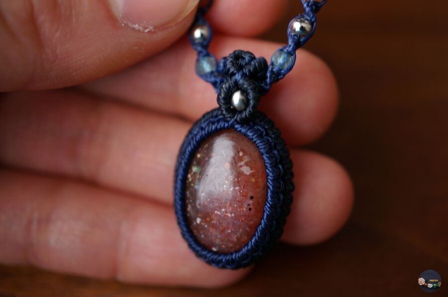 太陽の石〜サンストーン×マクラメネックレス