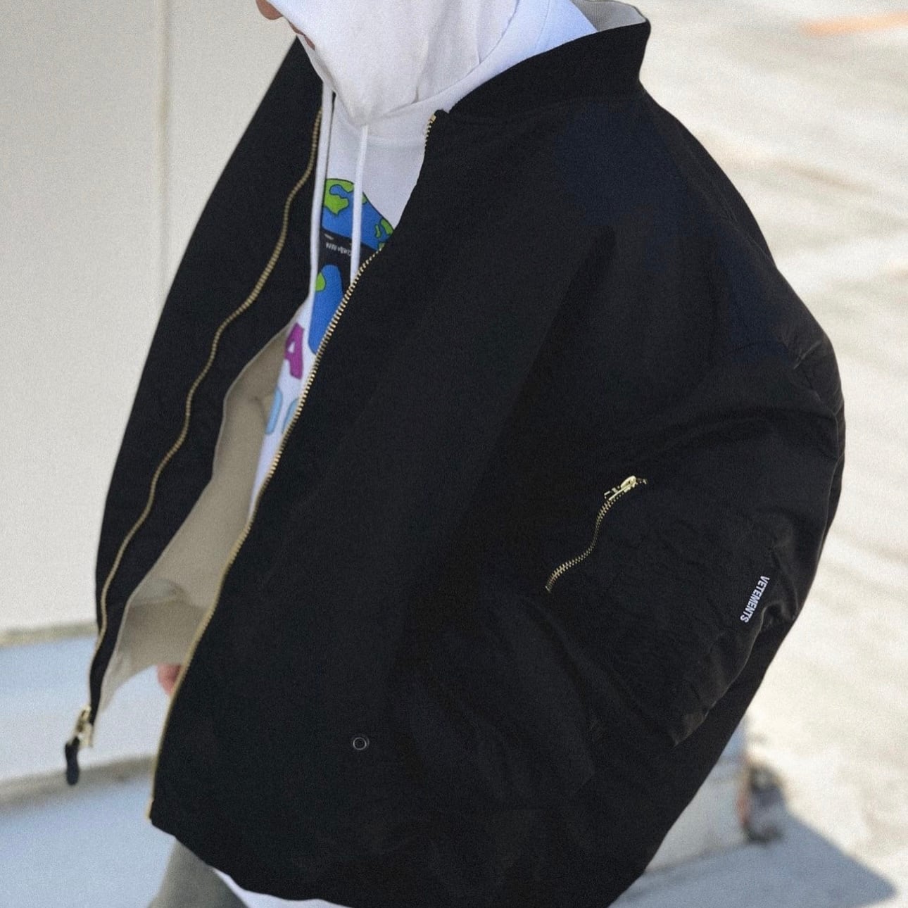 VETEMENTS】DOUBLE ZIP BOMBER(BLACK) | AYIN VETEMENTS】DOUBLE ZIP BOMBER(BLACK) | AYIN
