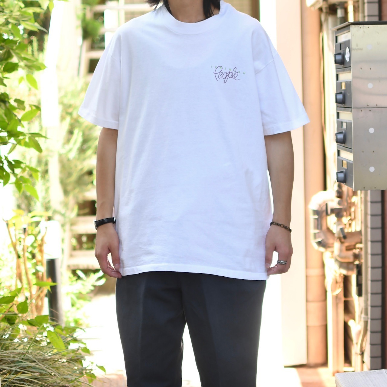 90's four face print tee