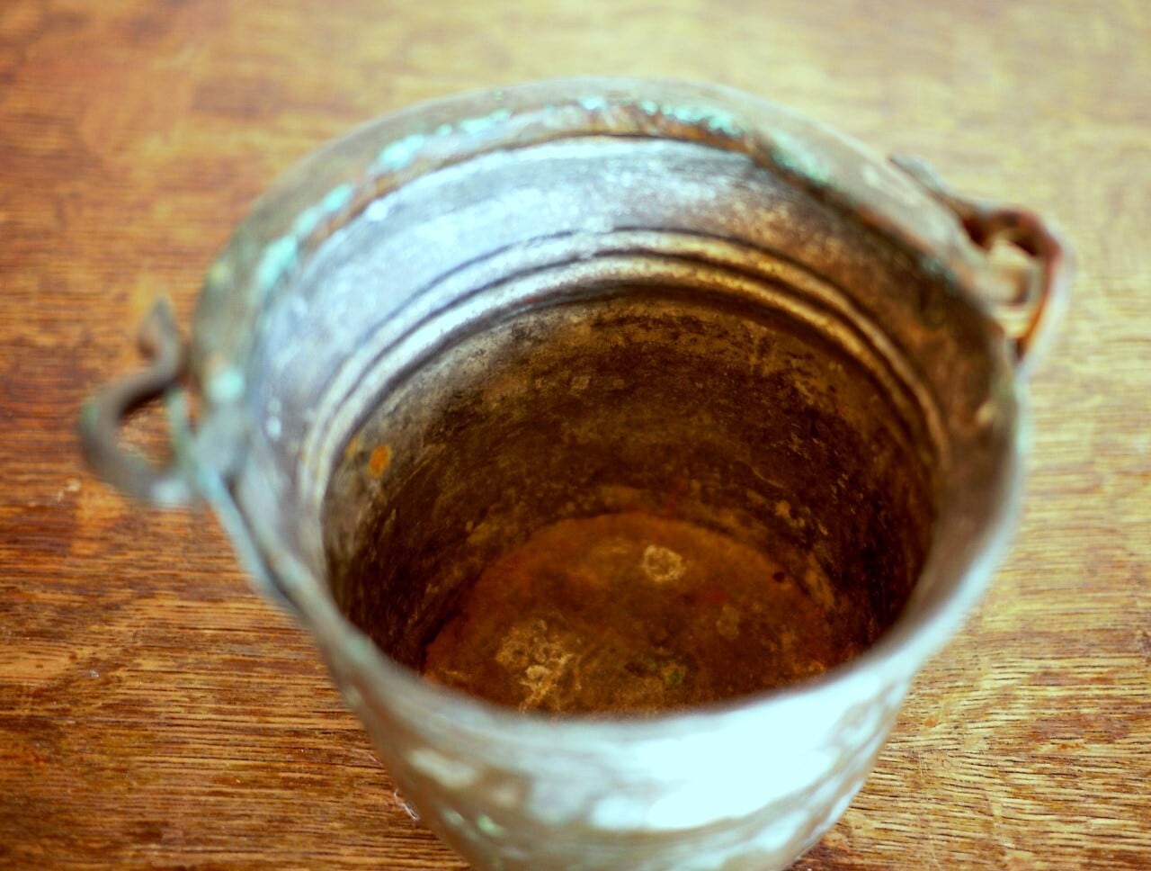 イタリア 古い銅のバケツ インテリア祭礼副葬伝統 | こりすのパン屋