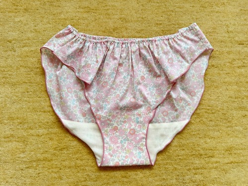 リバティのふんどしパンツの画像