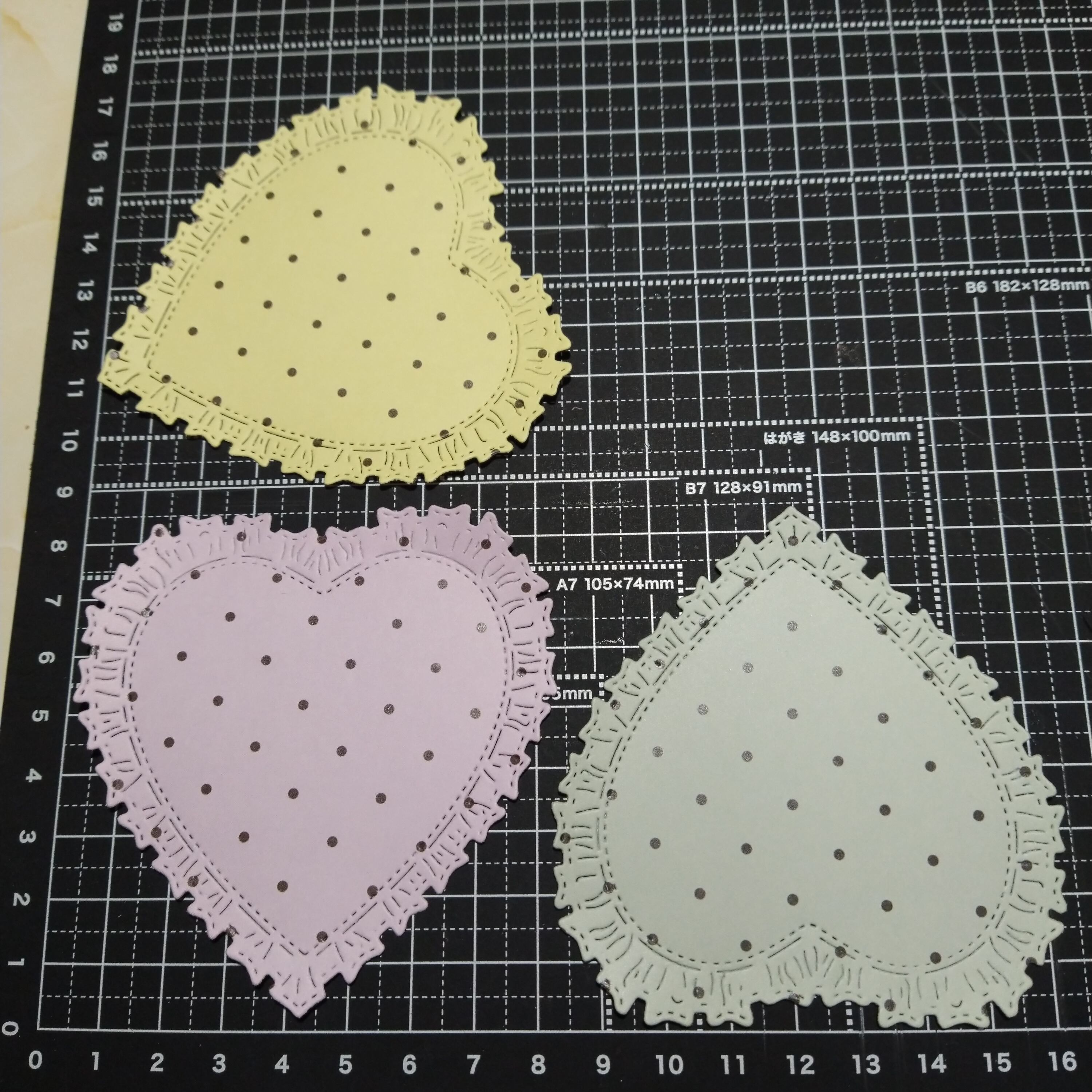ねこちゃんダイカット＆レースペーパーset 230点+α コラージュ　おすそ分け ねこちゃんダイカット＆レースペーパーset 230点+α コラージュ