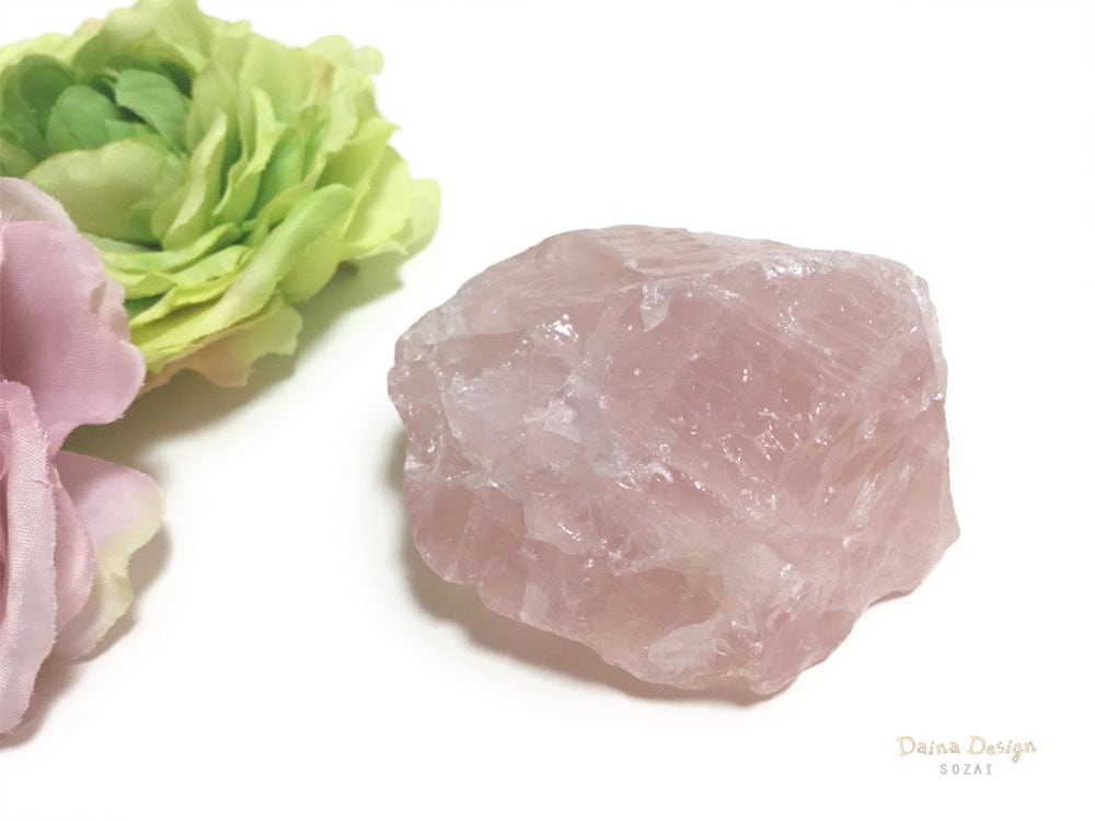 ローズクォーツ 原石 】 紅水晶 ピンク 恋愛運アップ ☆ ダイナ