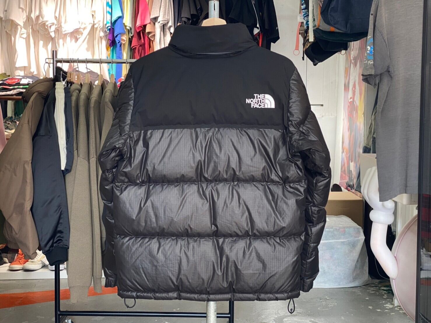 THE NORTH FACE WHITE LABEL NOVELTY NUPTSE JACKET BLACK SMALL