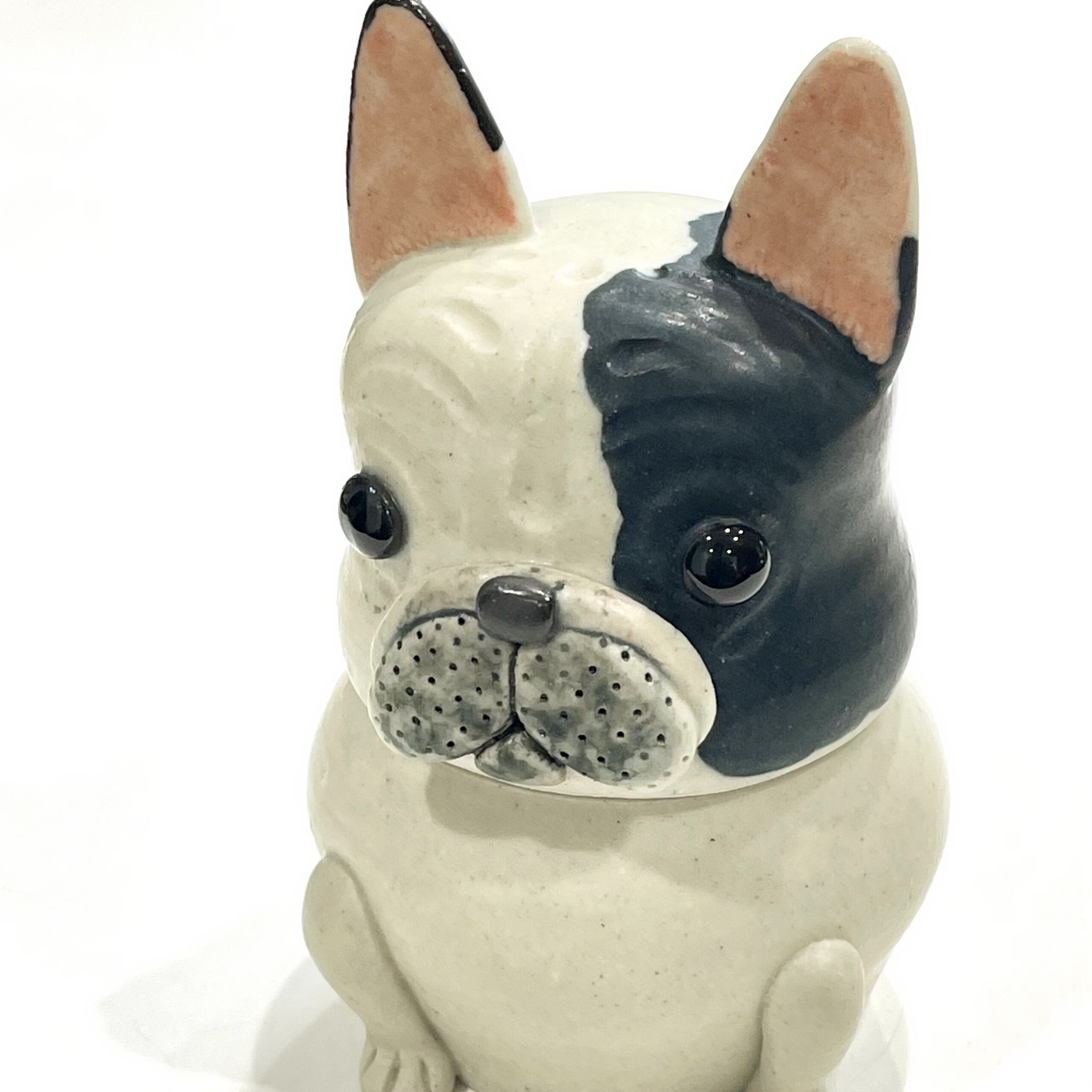 フレンチブルの首振り陶器人形（手づくりの作家もの） フレンチブルの首振り陶器人形（手づくりの作家もの）