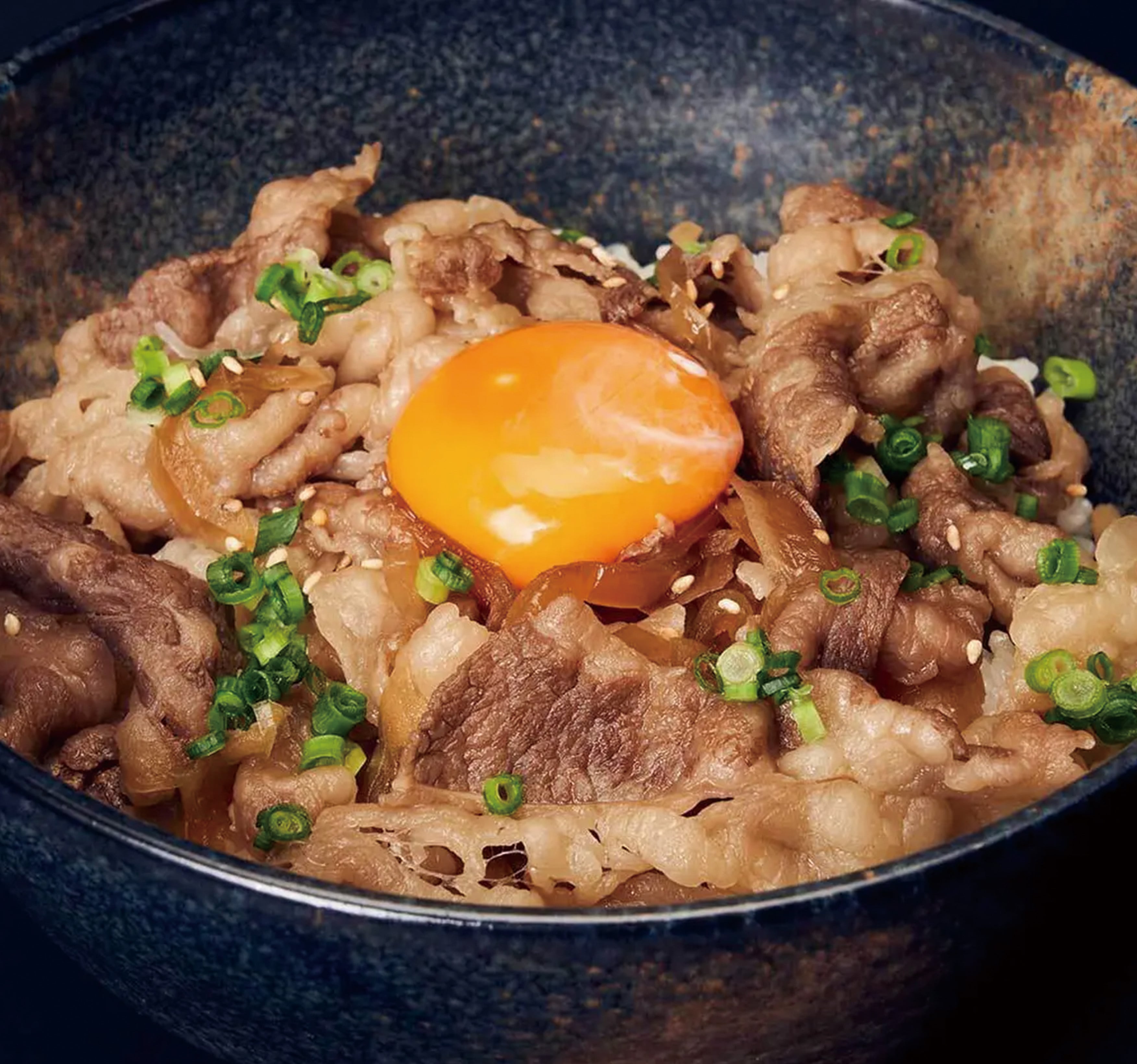 《送料無料》農場直営焼肉店 中山亭牛丼 4人前 一口目からクセになる!和牛オリンピック日本一の農場からお届け