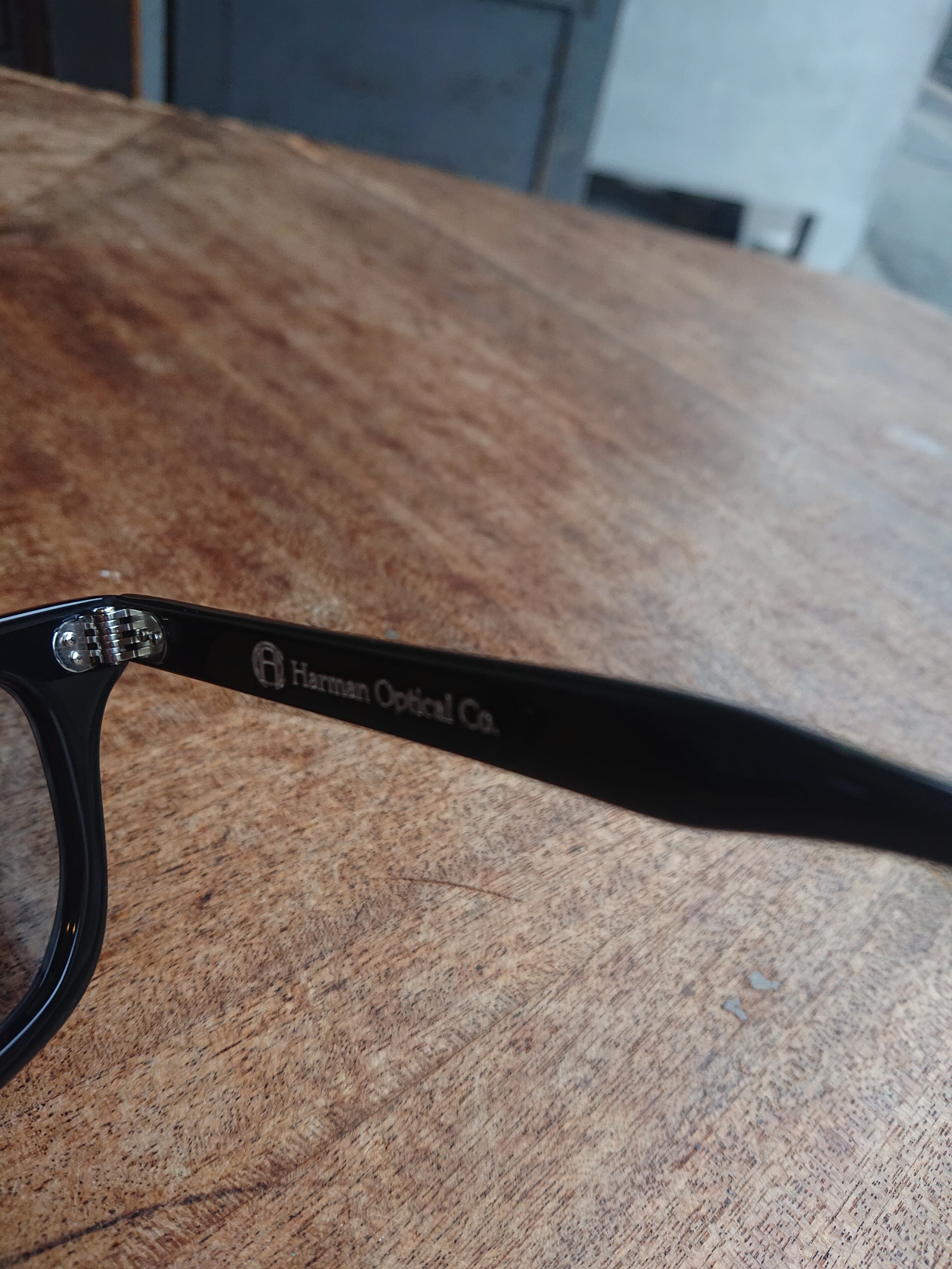 Harman Optical Co.“LEON” Black × Blue | BOW & ARROW WEB STORE
