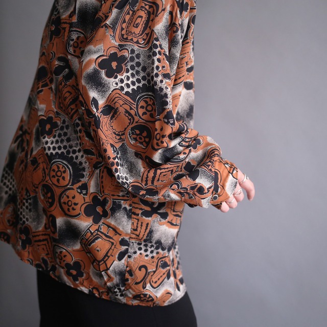 black base modern flower art pattern fry-front shirt