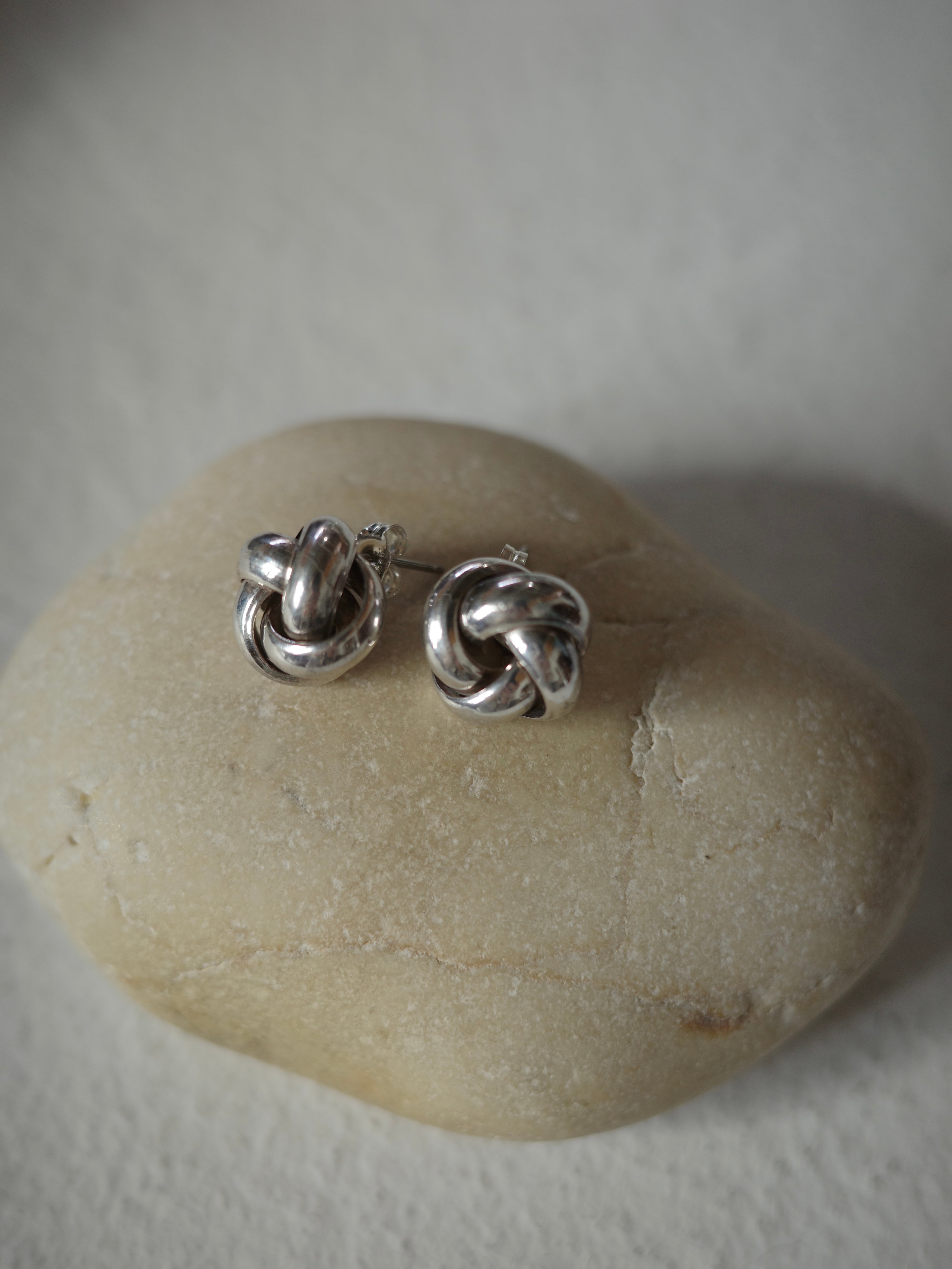<vintage silver925>knot pierce