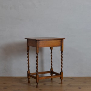 Occasional Table  / オケージョナル テーブル〈サイドテーブル・花台・ティーテーブル・カフェ テーブル〉111783