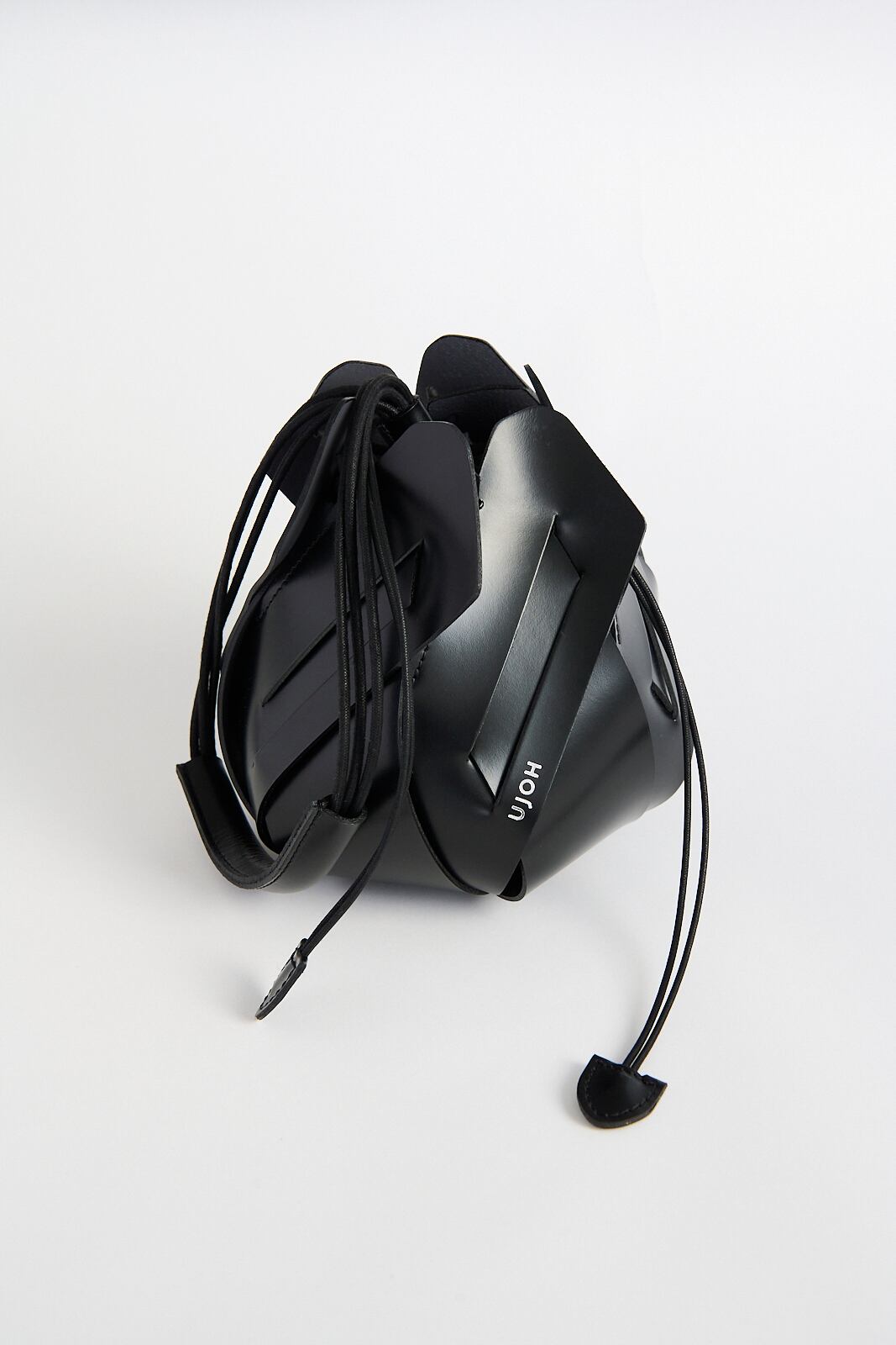 Bud Bag / 牛革 / U751-A53-701 | UJOH ― UJOH ONLINE SHOP 