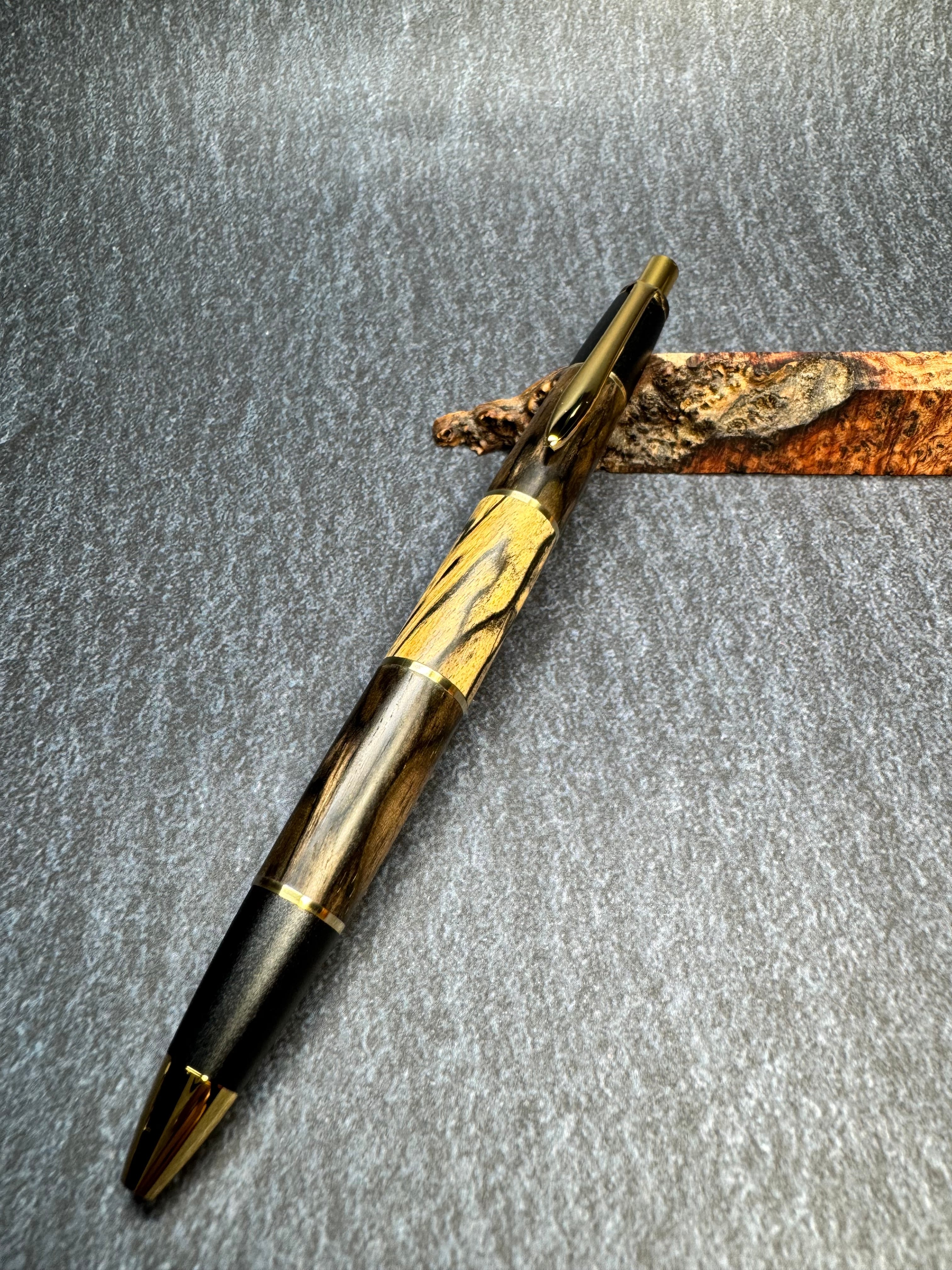 ダルベルジア ランセオラリア孔雀杢極上 シャープペンシル0.5mm