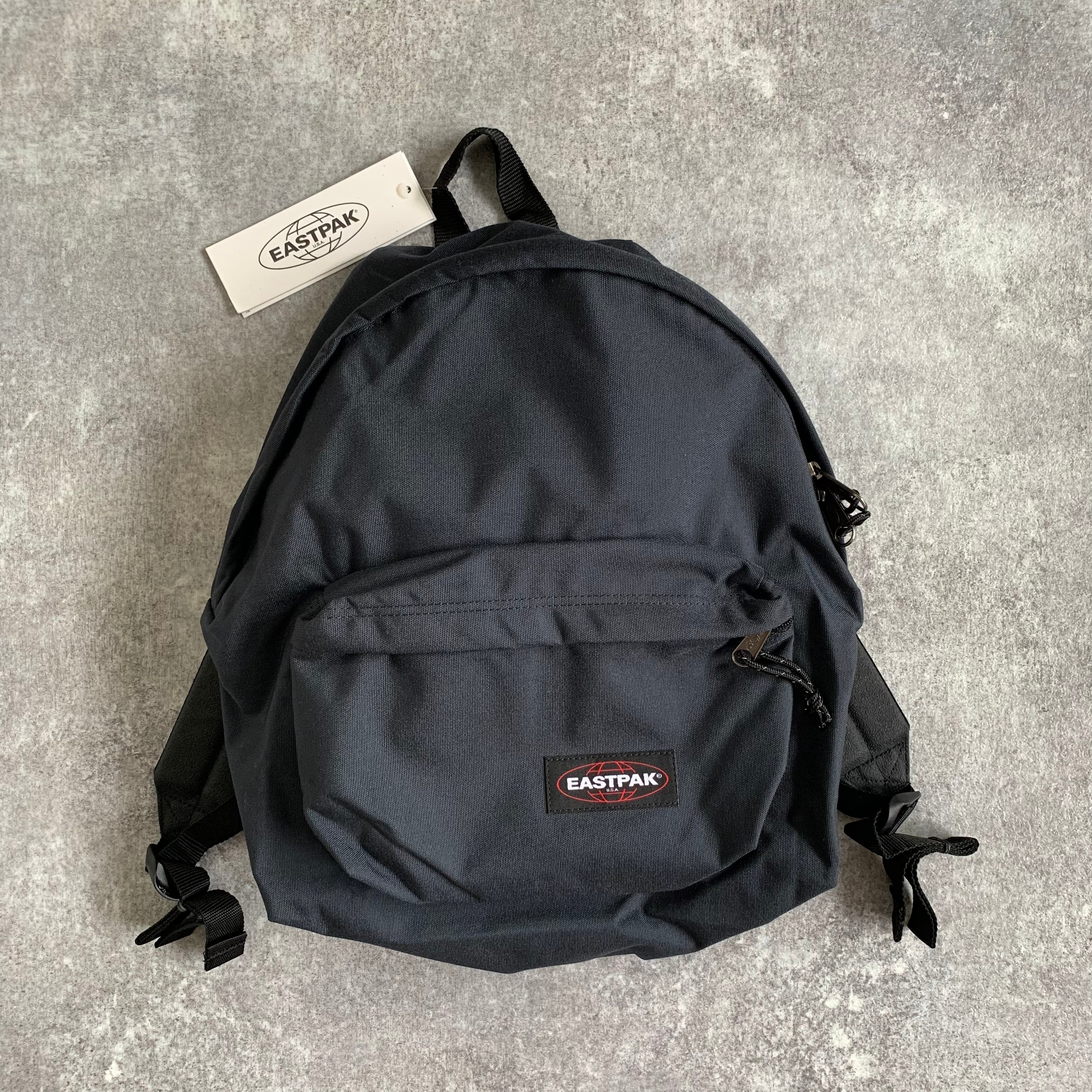 イーストパック　リュック　 R 24Lバックパック（Black） EASTPAK】24L PADDED PAK'R BACKPACK MIDNIGHT | SO+MARKET