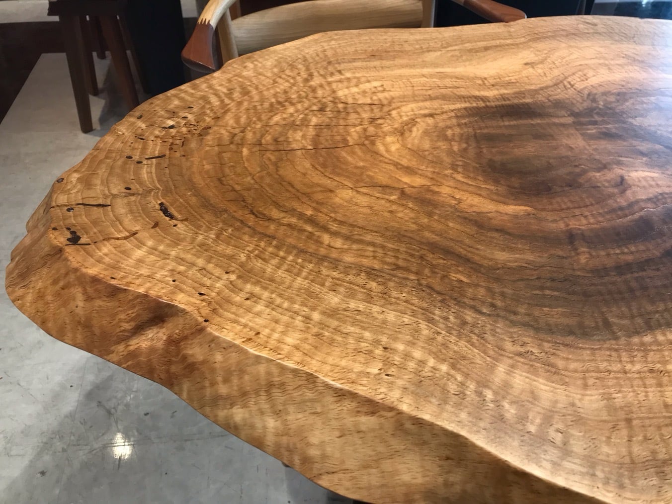 輪切り】楢（ナラ）_1100×700×43_横浜元町店_テーブル天板/一枚板