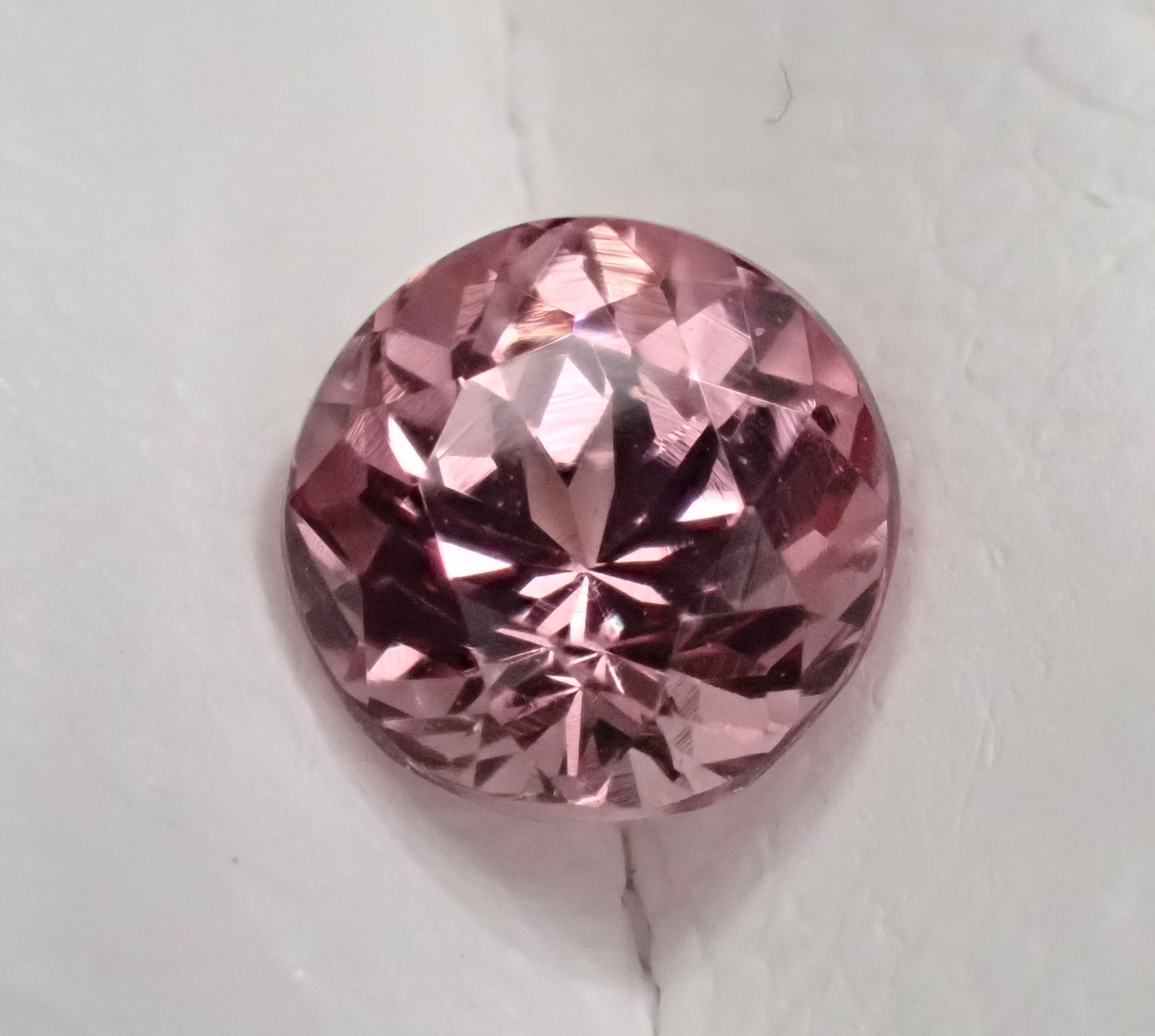 パワーストーン　天然石　大理石中のスピネル　原石　266g　No.32 アフガニスタン産】スピネル 宝石 ルース 天然石No326 | 石処たっちゃん