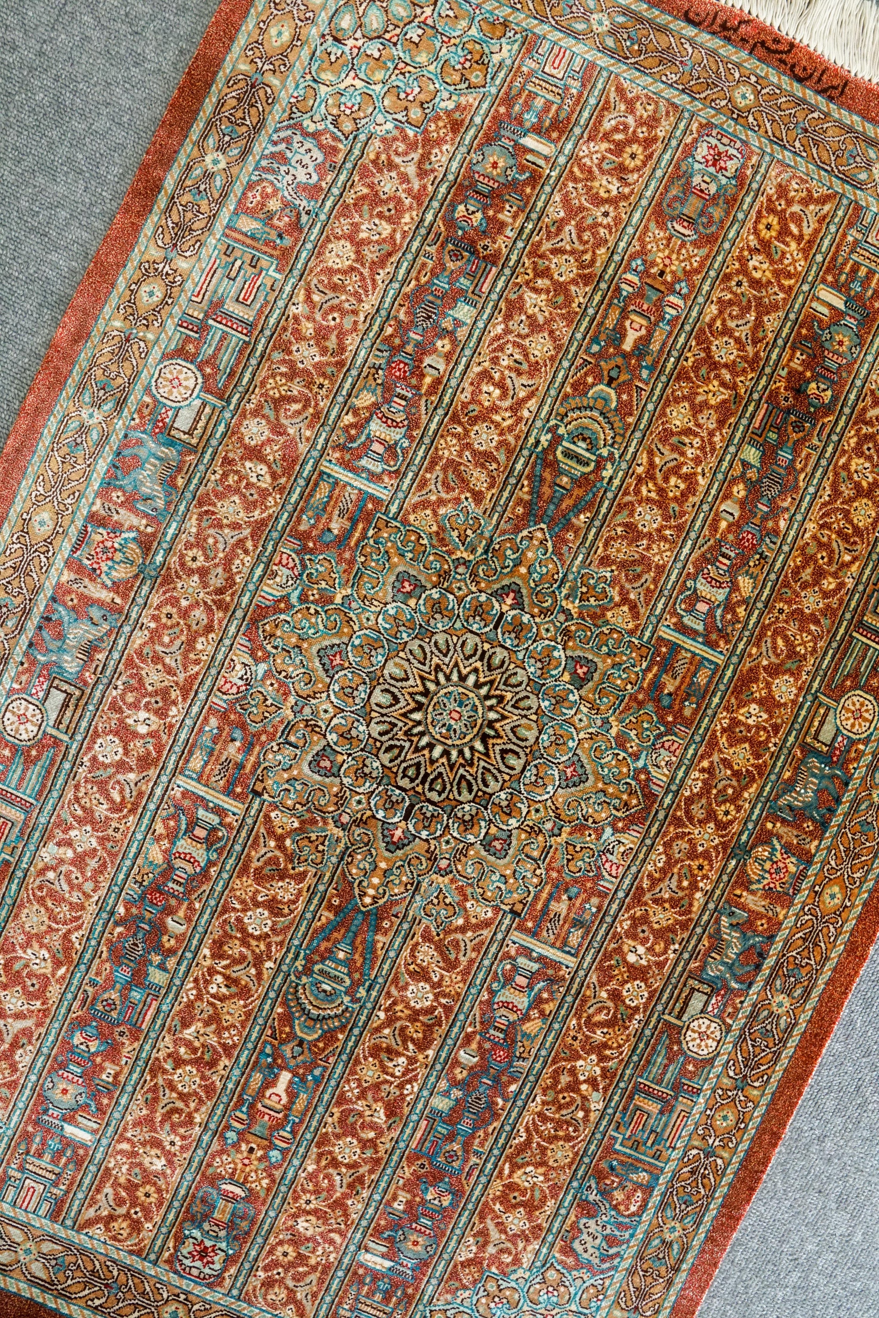 中央アジア 手織りラグ (砂漠ラクダ) - ラグ