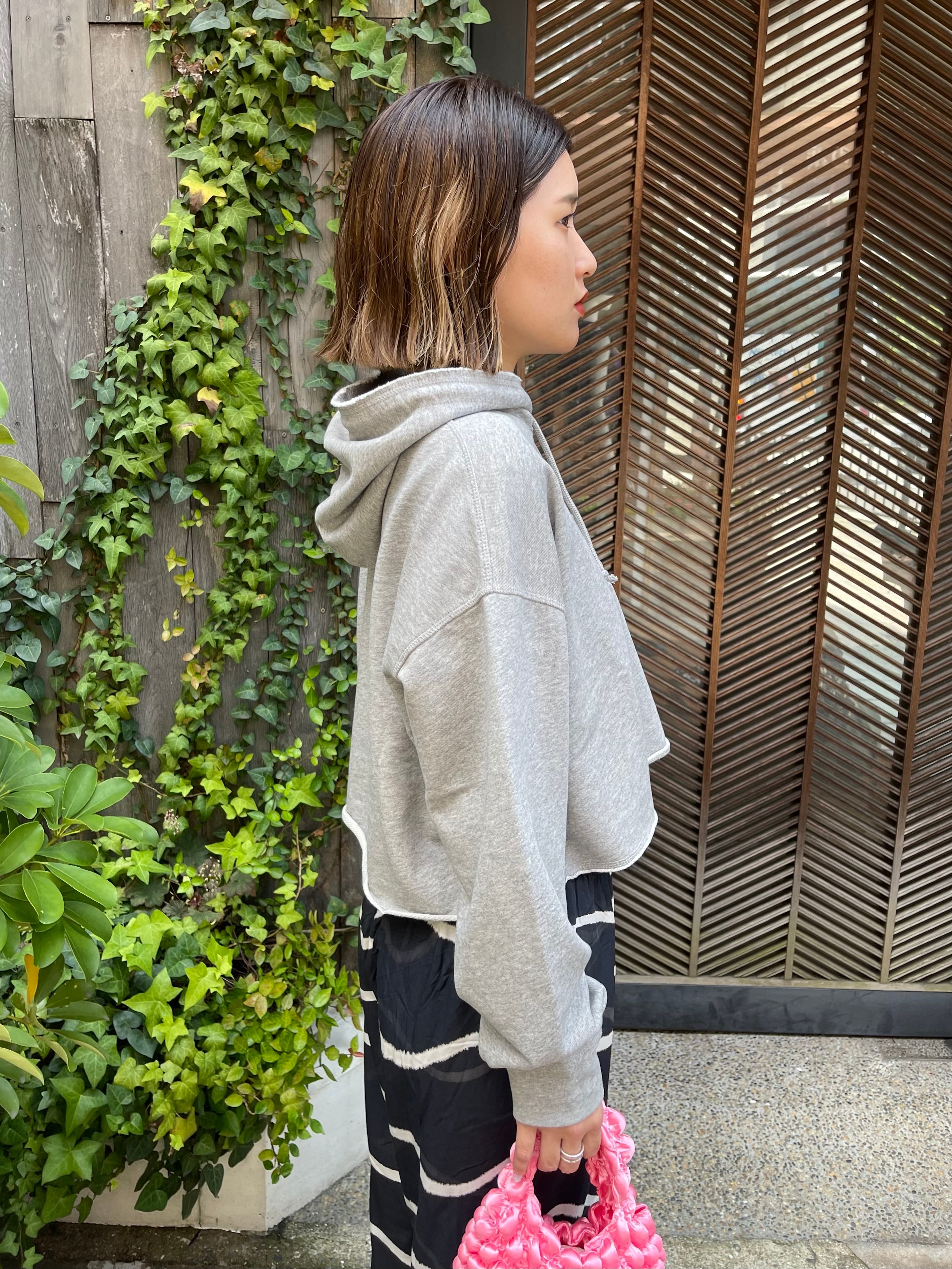 23AW】GANNI ガニー / ISOLI CROPPED OVERSIZED HOODIE | TRENT