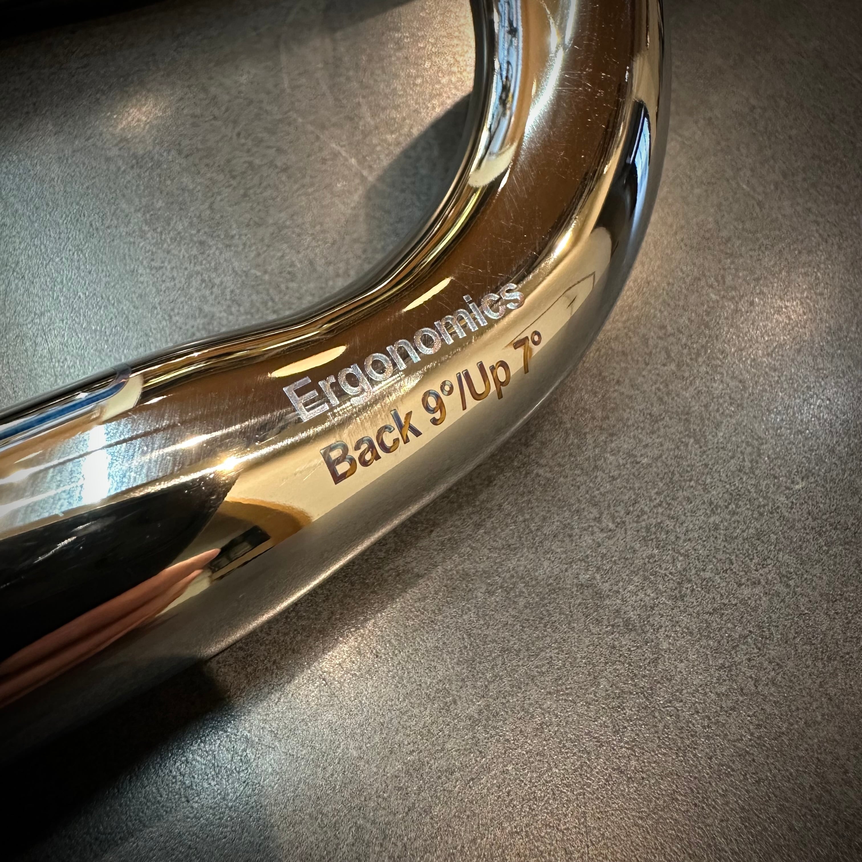 H&H Titanium Ergonomics Flatbar【Polish】 | LORO ONLINE STORE
