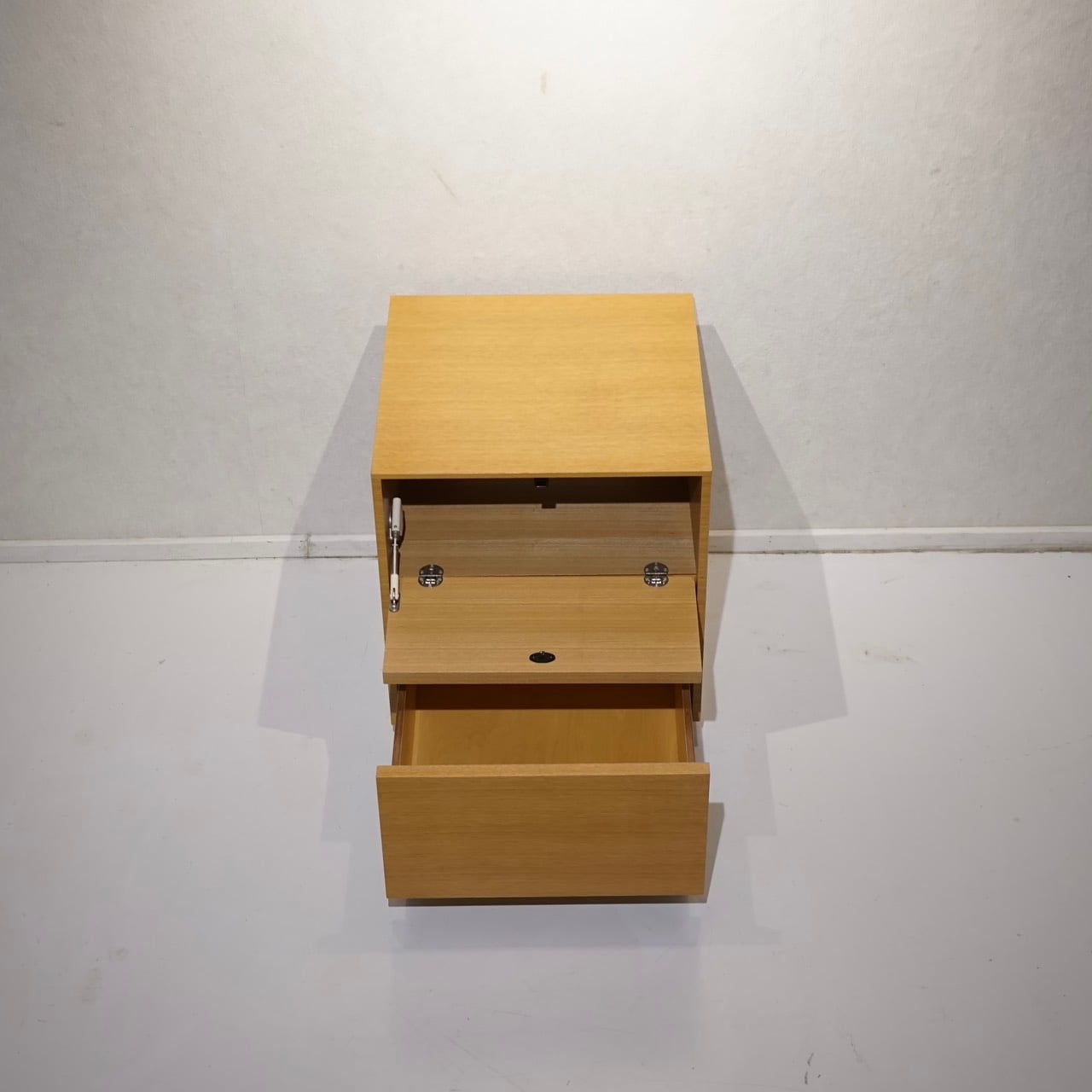 大塚家具 松永工房 NINE ナイン ナイトテーブル サイドテーブル サイド