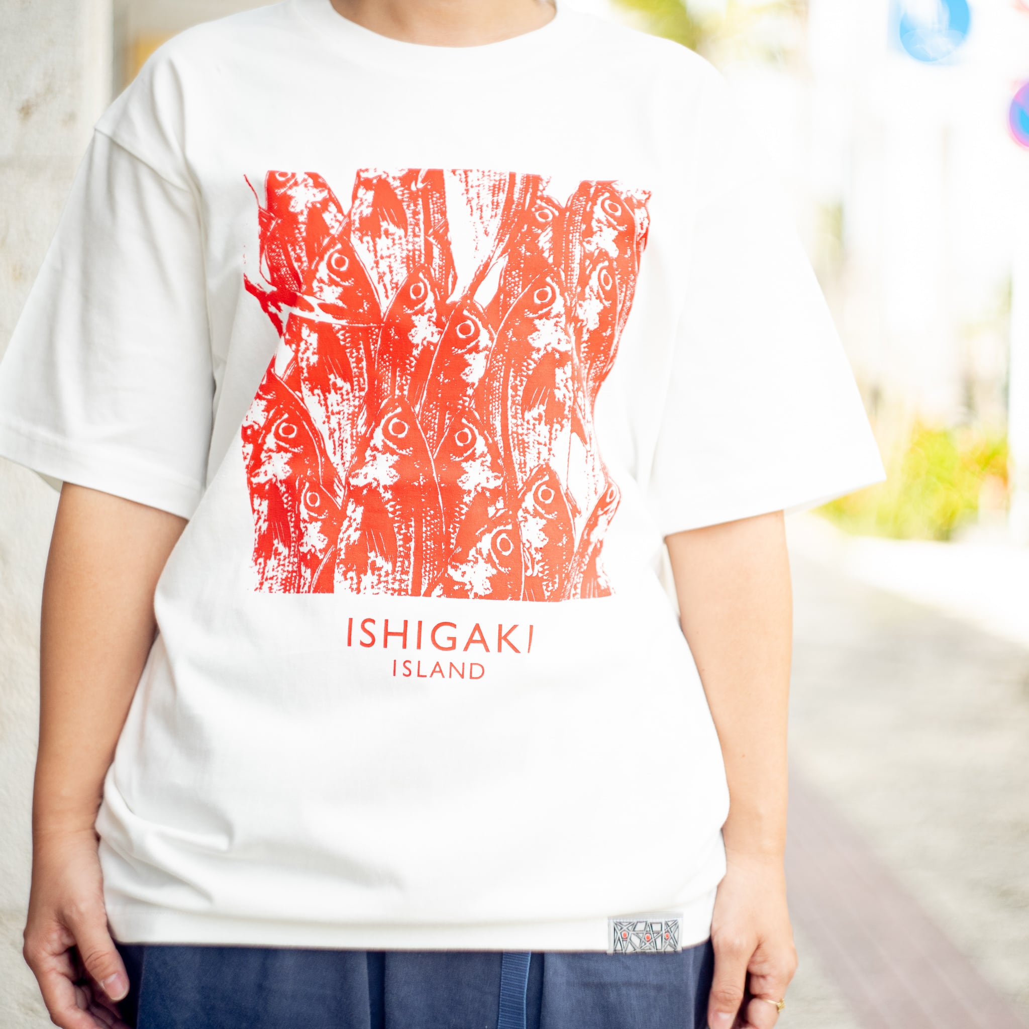 ISHIGAKI ISLAND Tシャツ_グルクン（ホワイト×レッド） | イチグスクモード