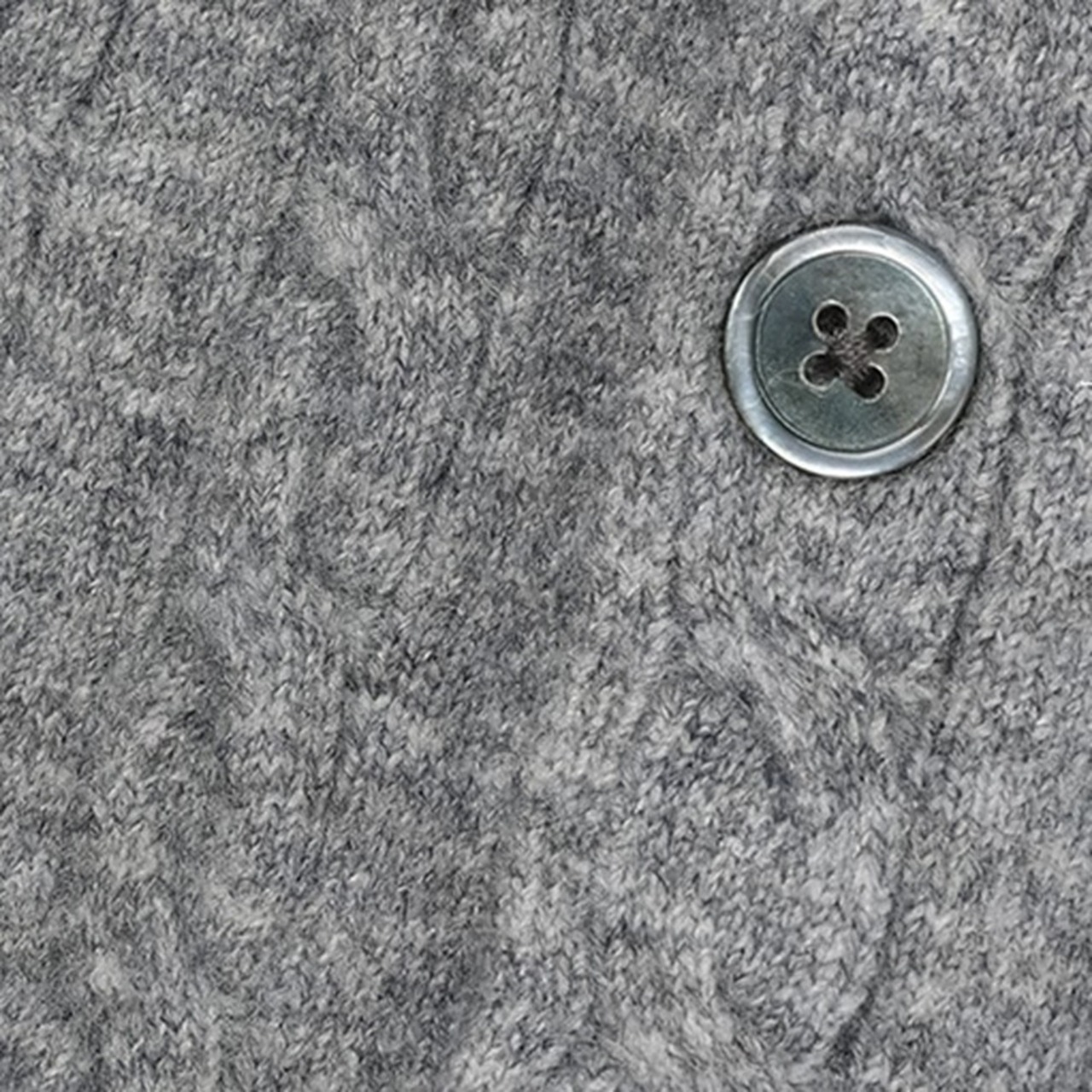 ベーシックシンプルケーブルニットカーディガン　997