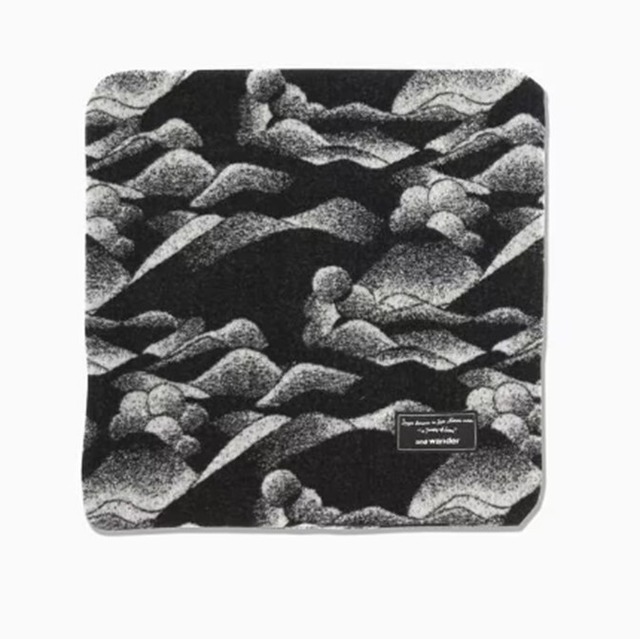 【and wander】mountain camo wool blanket cushion cover GLB STORE