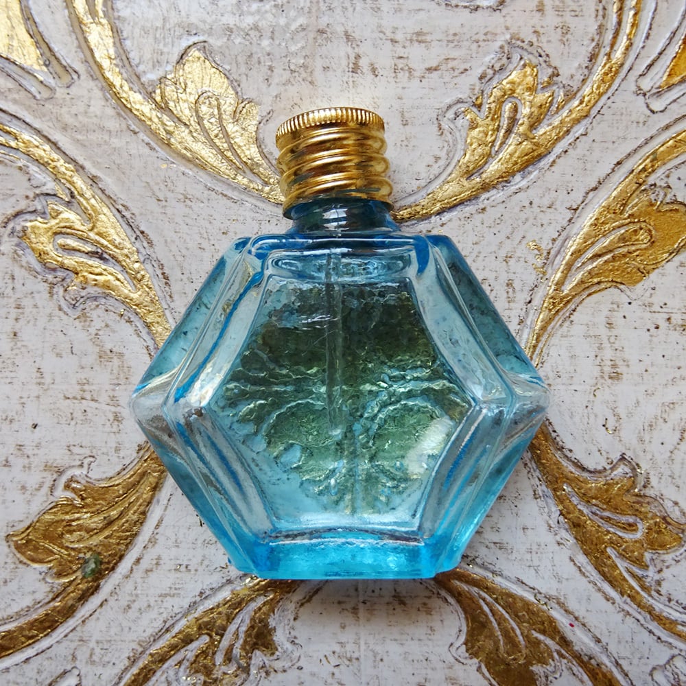 アンティーク パフュームガラス チェコスロバキア ボヘミアガラス 六角形のパフュームボトル / ライト