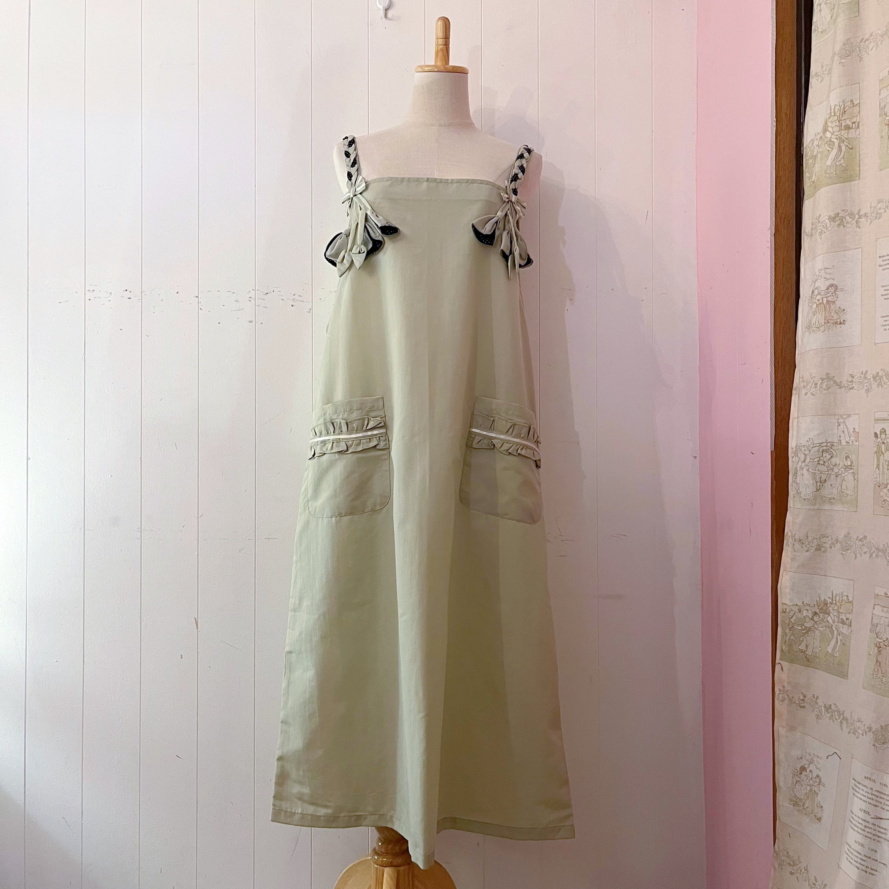 dot ribbon flower jumper skirt