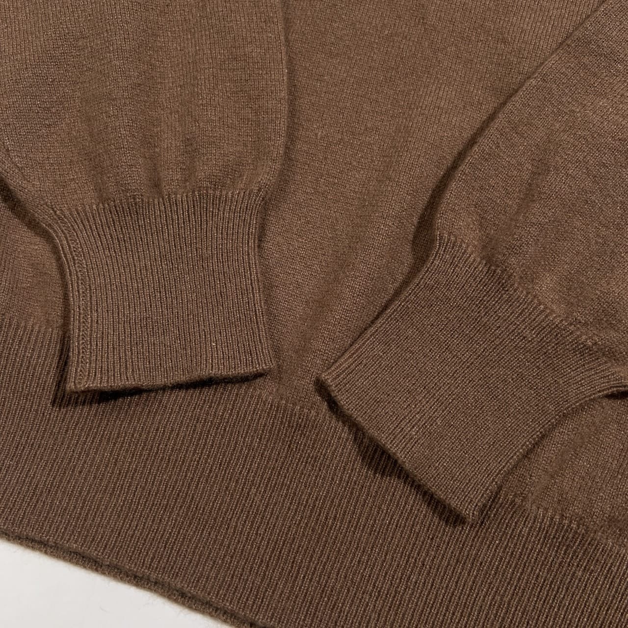 カシミヤ100% CASHMERE Vネック カシミア ウールニットセーター サイズ M /メンズ/ブラウン系