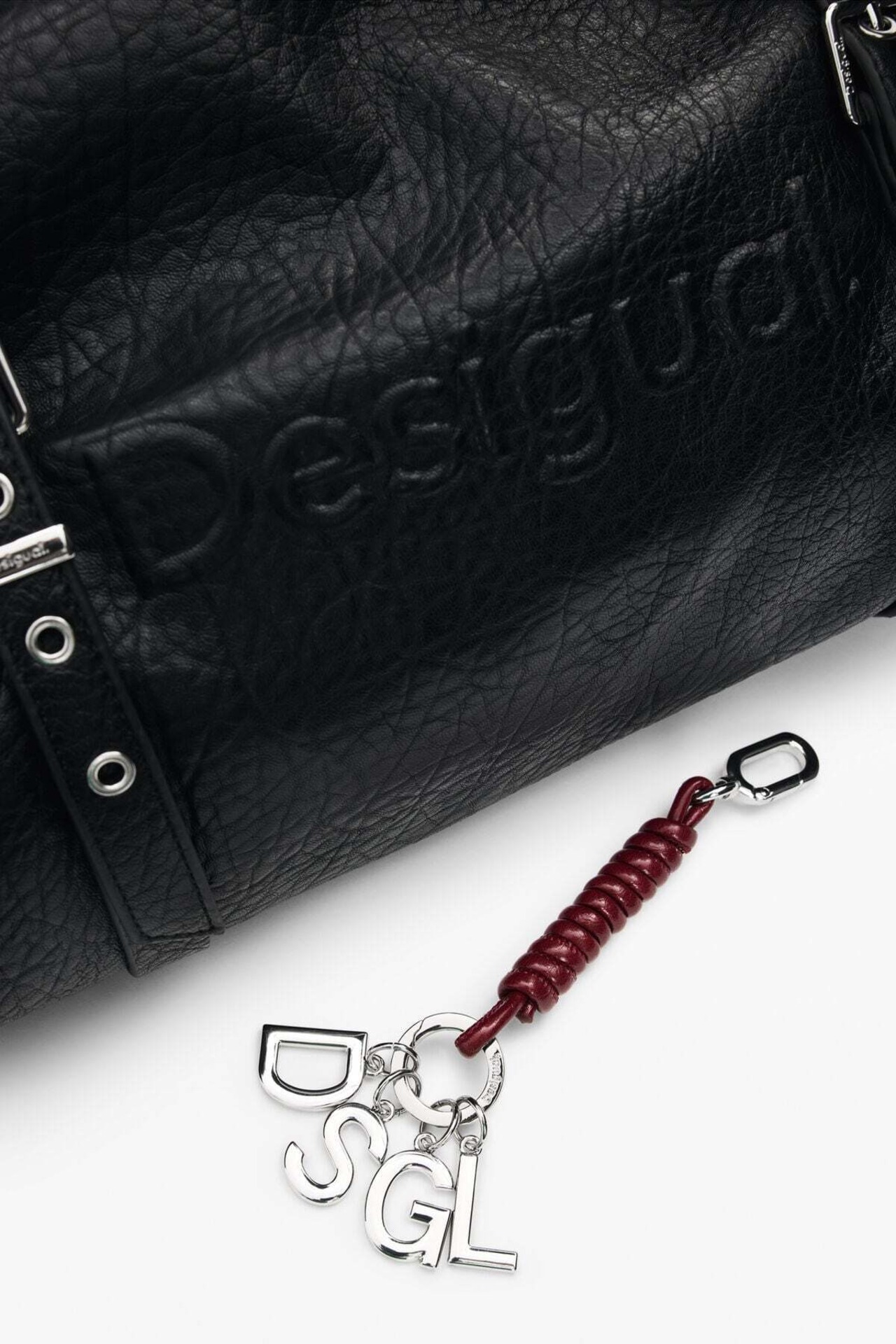 【desigual】レザータッチショルダーバック