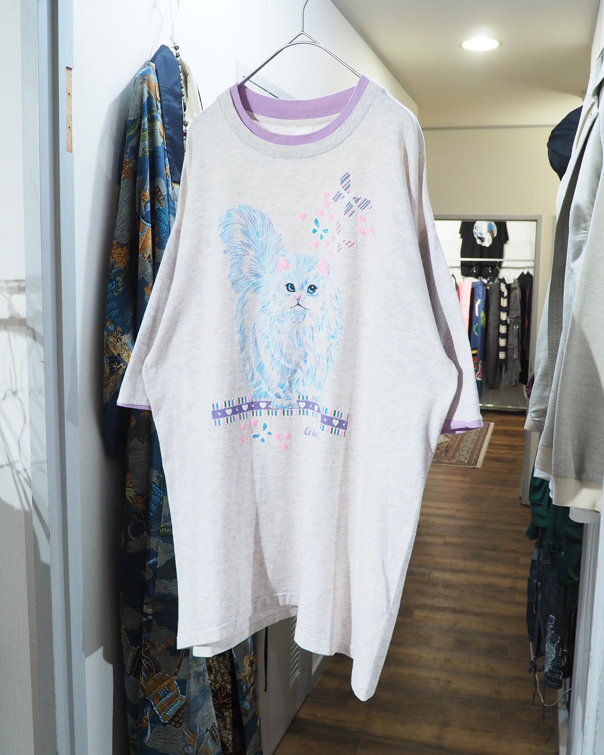 1980s " Made in USA " Pretty Persian Cat printed vintage Tee