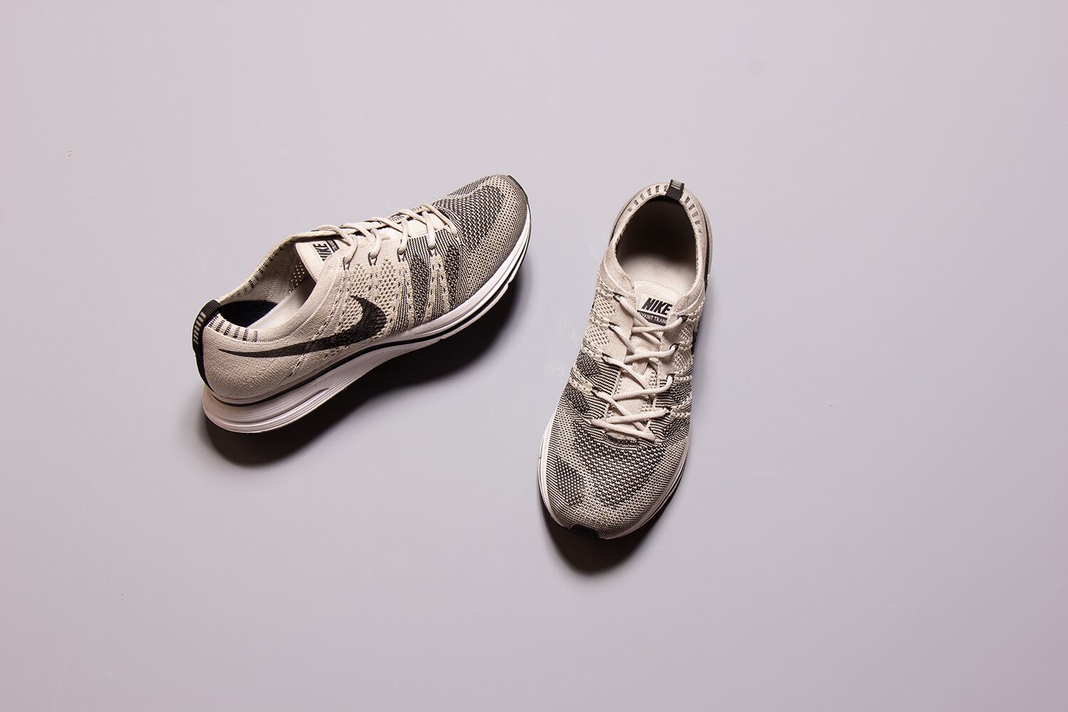 NIKE FLYKNIT TRAINER | GRY/BLK | PLAYGROUND | スニーカーショップ