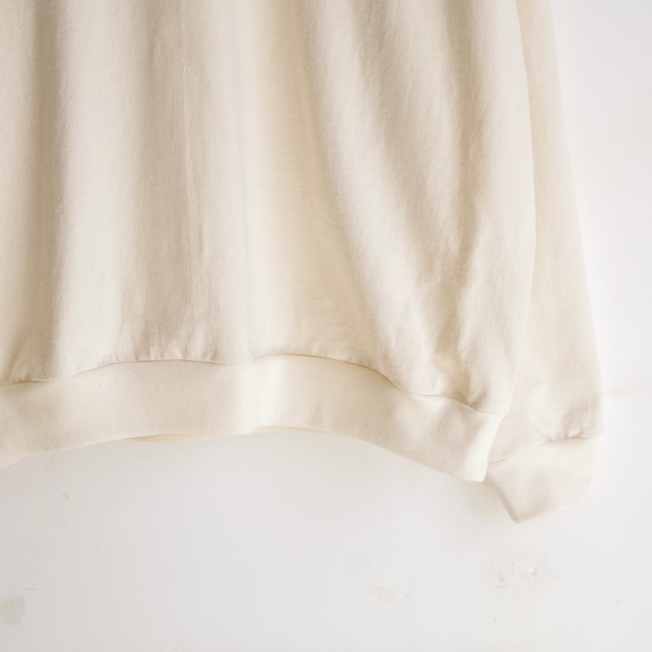 PERSONAL MATTERS  PROJECT N°17 HEAVYWEIGHT COTTON PULLOVER TEE