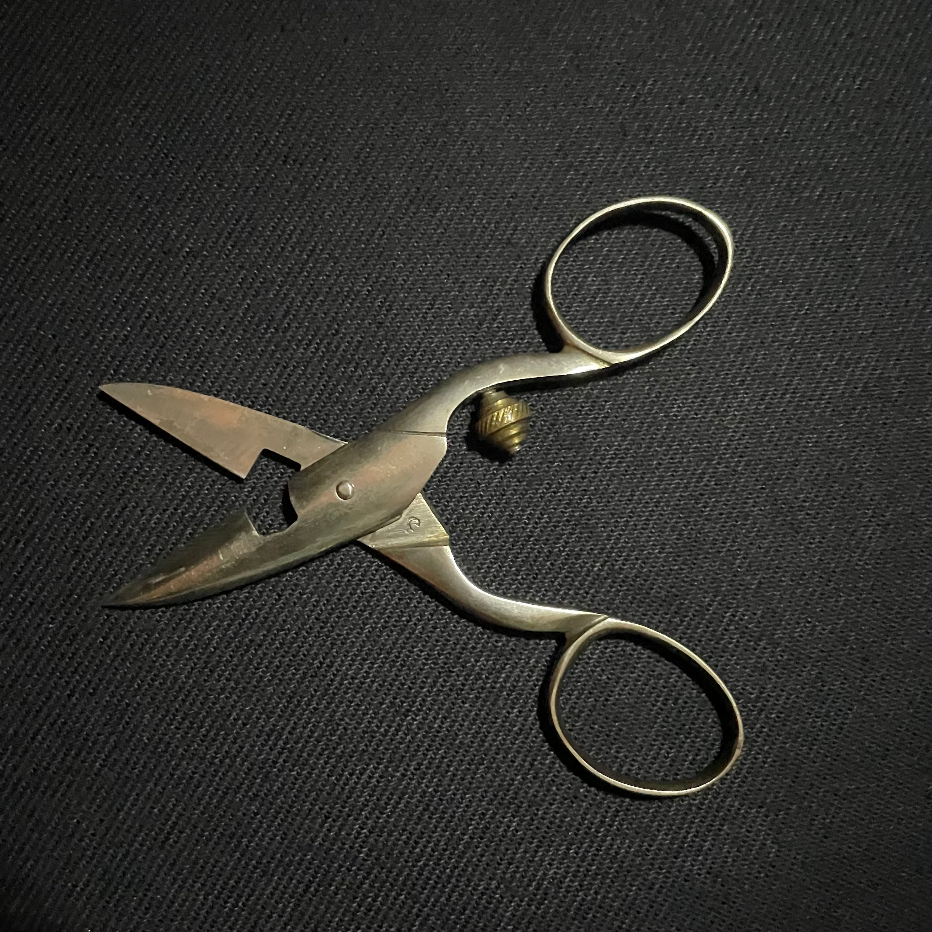 【銀製】はさみ 刻印あり 箱付き アンティーク Antique/ Vintage Scissors/H. Fox & Sons Norwich/ハサミ | quelque