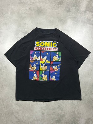 Sonic the Hedgehog SEGA T shirt
