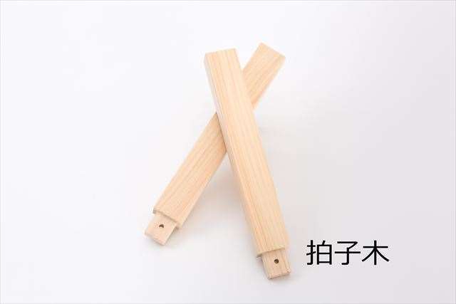 大型紙芝居用枠およびセット販売 童心社が販売する大型紙芝居(約430 mm