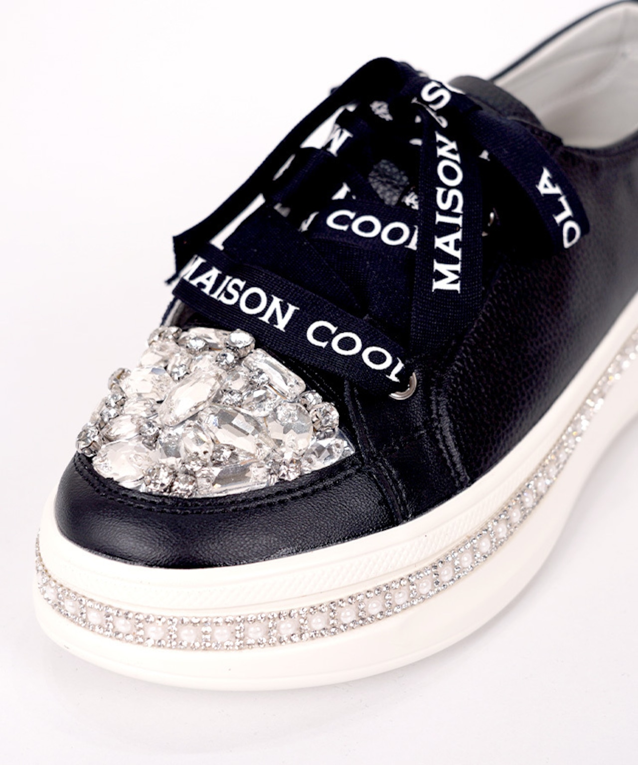 COOLAシューレースビジュースニーカー (WHITE) CQ-44537