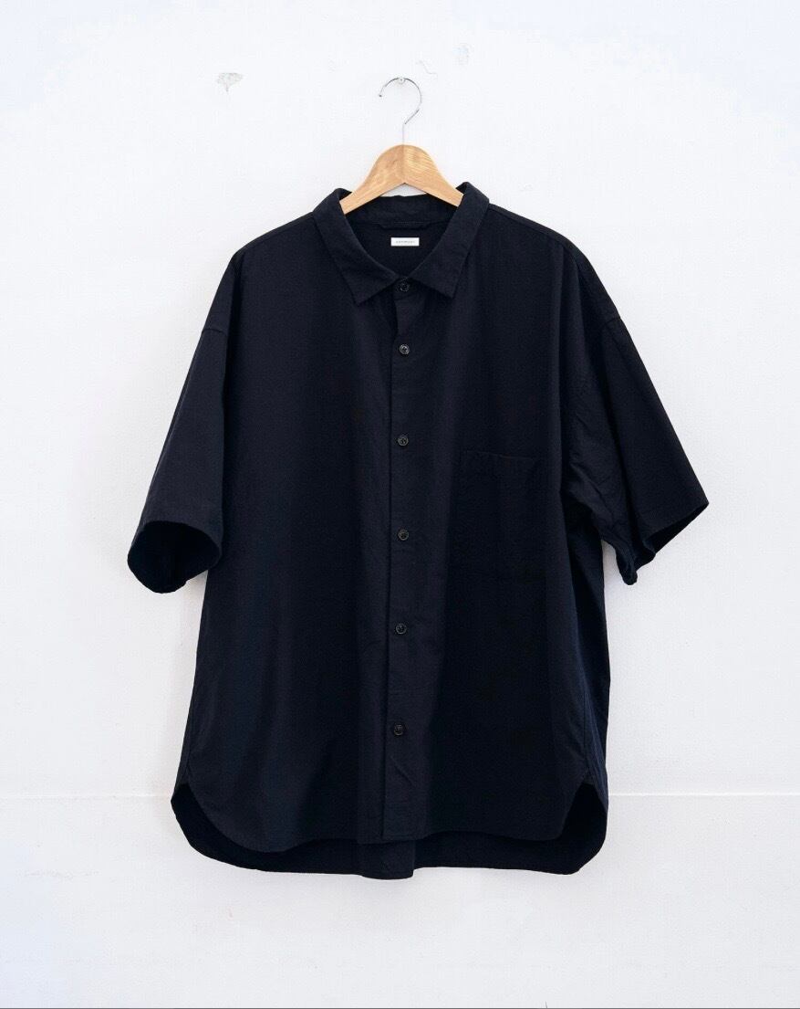 トップス 未使用 glamb シルク 半袖シャツ ブラック ドロップショルダー