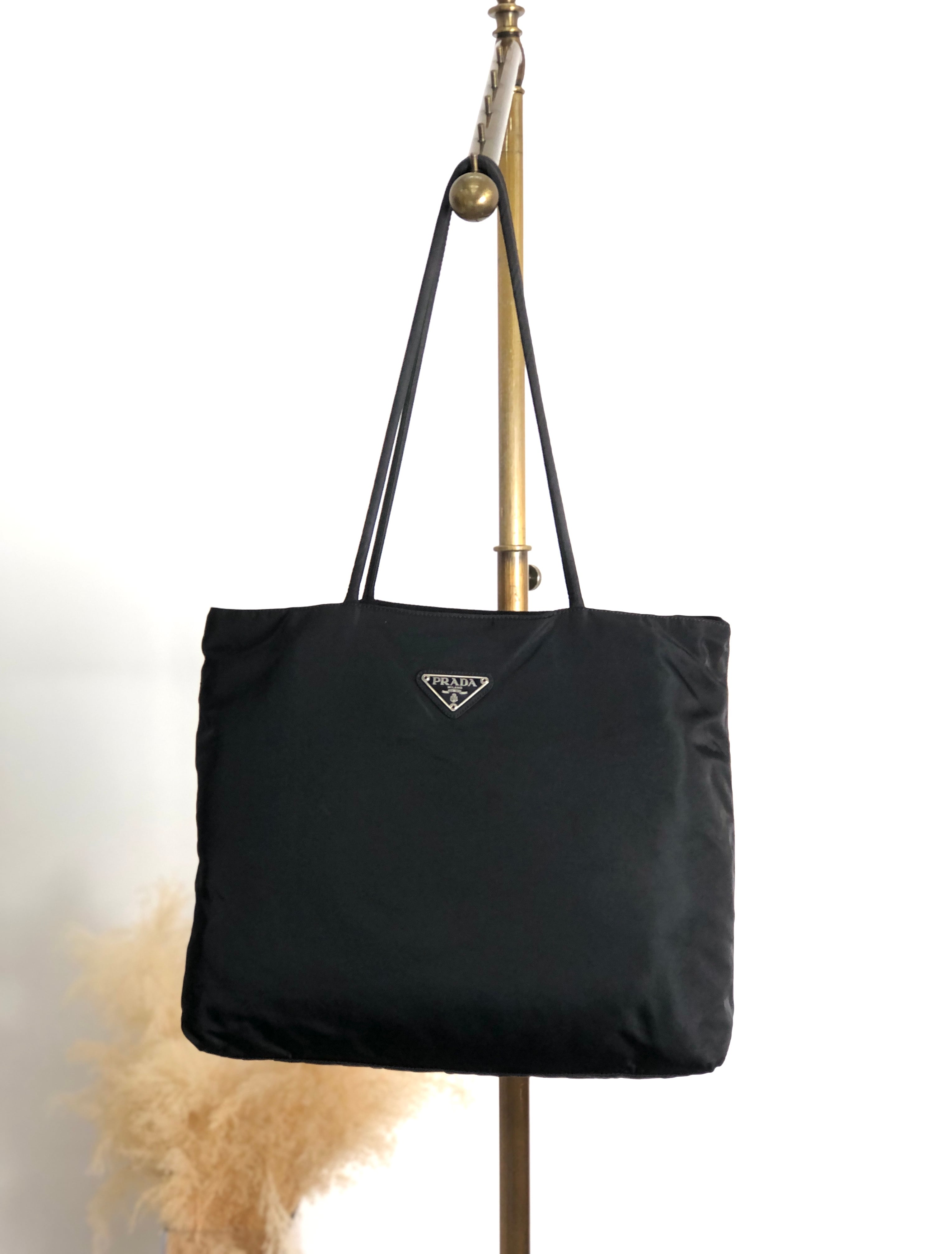 PRADA プラダ ハンドバッグ ブラック トライアングルロゴ ナイロン トートバッグ vintage ヴィンテージ オールド rp4ywn