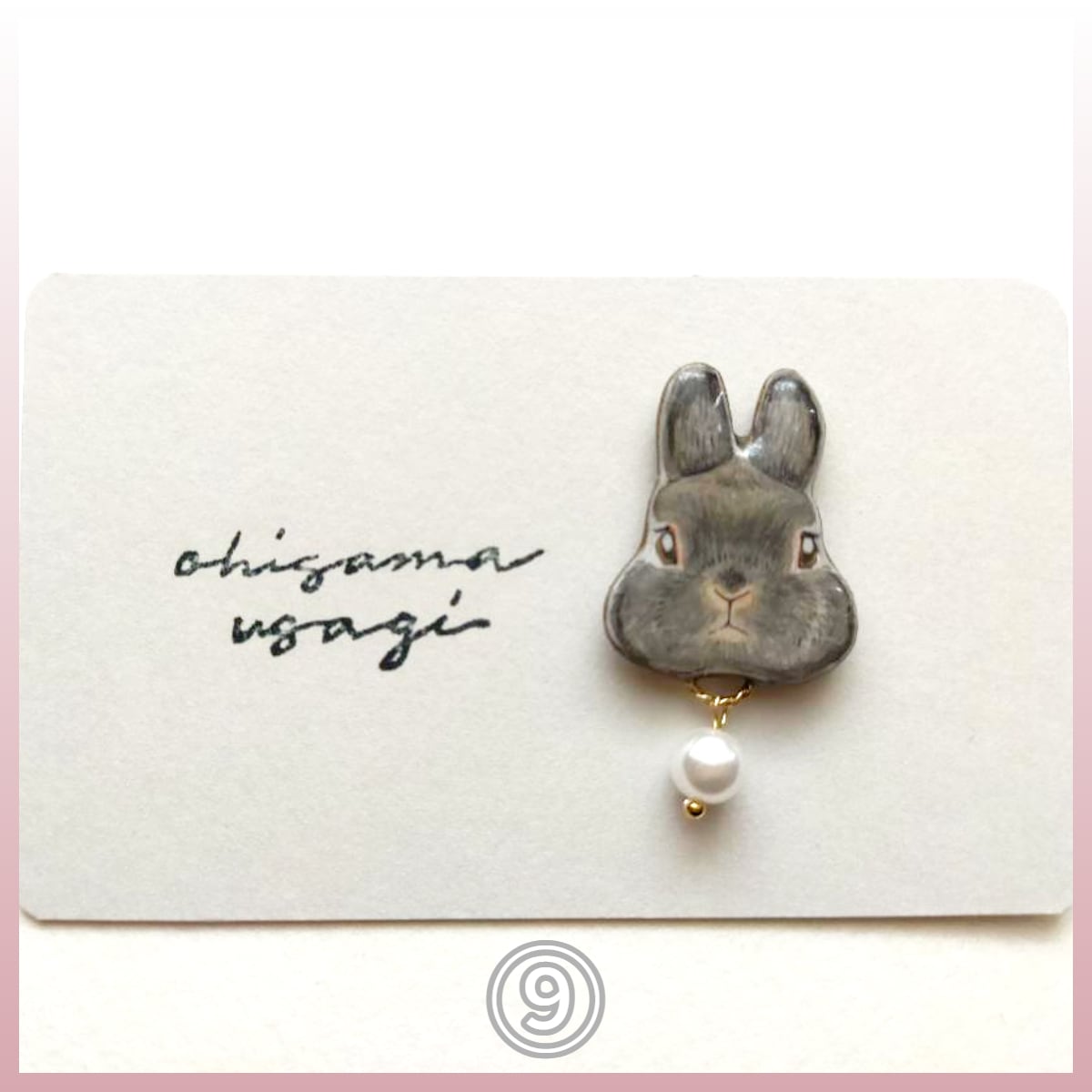 ohisamausagi ゆらゆらパールのピンバッジ うさぎ. | うさぎセレクト
