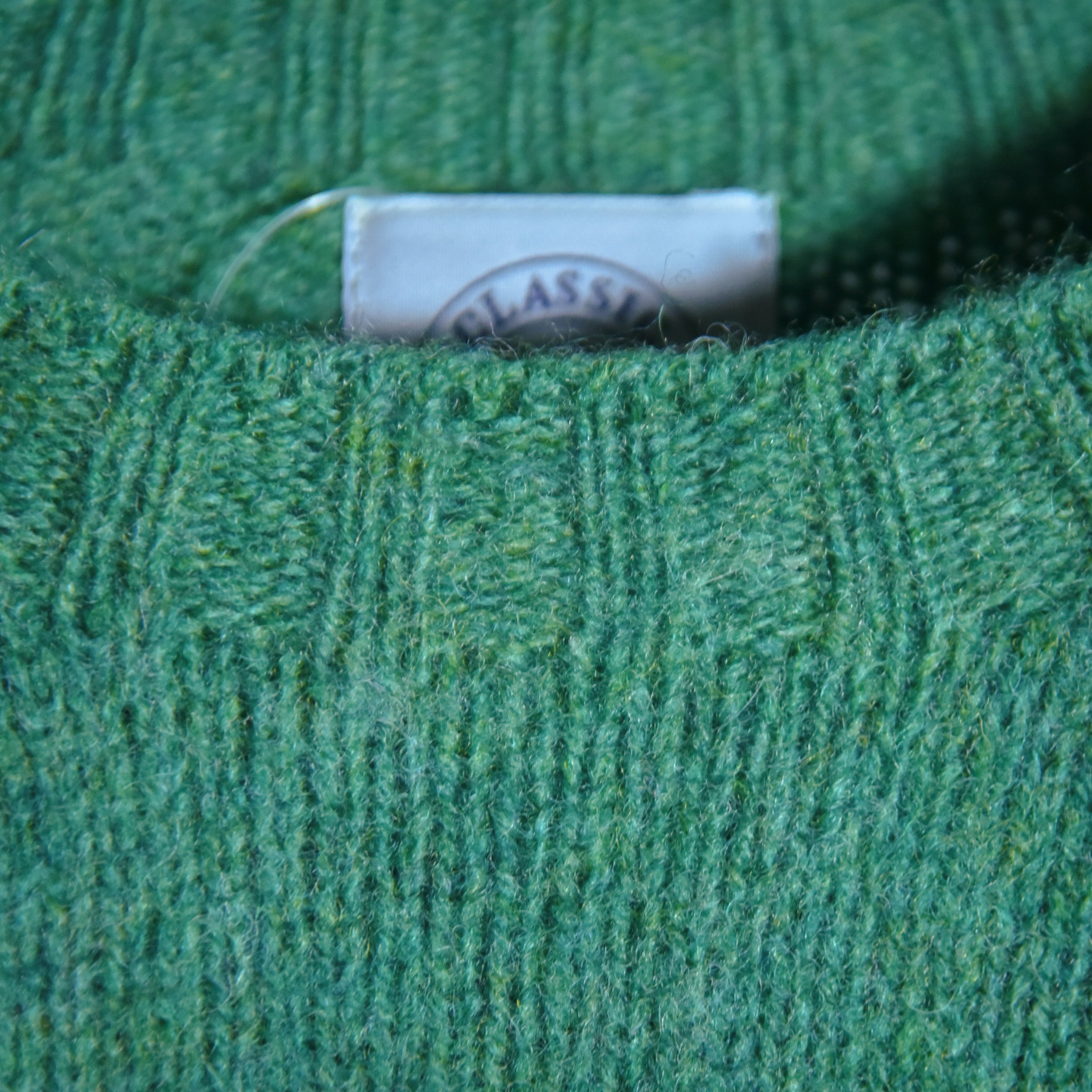 BRICK Shaggy Dog Shetland Wool Knit Sweater Crew Neck EVER GREEN