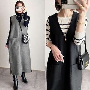 レディース ワンピース ミモレ Vネック ワイド ポケット かわいい 大人可愛い きれいめ シンプル カジュアル 上品 おしゃれ かっこいい レトロ こなれ感 ラフ ガーリー 主役級 存在感 ベーシック ナチュラル 無地 秋 冬 ロングシーズン ママ OL 通勤 学生 通学 デート お出かけ 旅行 公園 女子会 休日 ショッピング カフェ 重ね着 コーデ 楽ちん 体型カバー 普段使い 着回し モテ 清楚 インスタ映え 定番 フリーサイズ 黒 ブラック グレー ベーシックカラー 大人カラー カラバリ