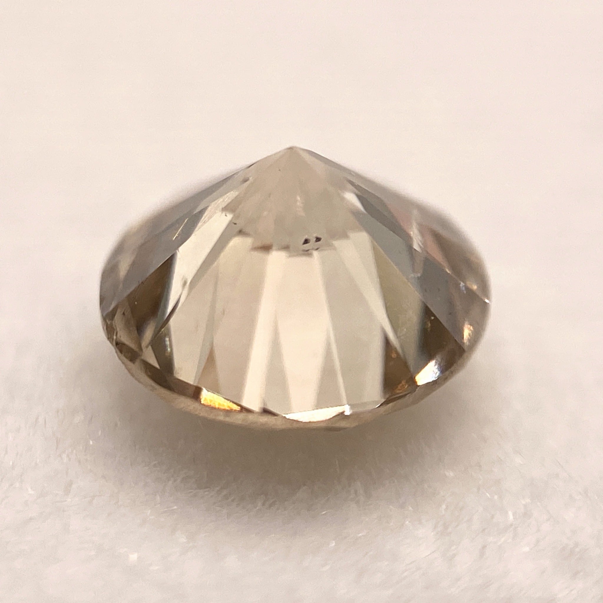0.653ct LIGHT BROWN SI2 GOOD ダイヤモンドルース | Pay ID 0.653ct LIGHT BROWN SI2 GOOD ダイヤモンドルース | Pay ID