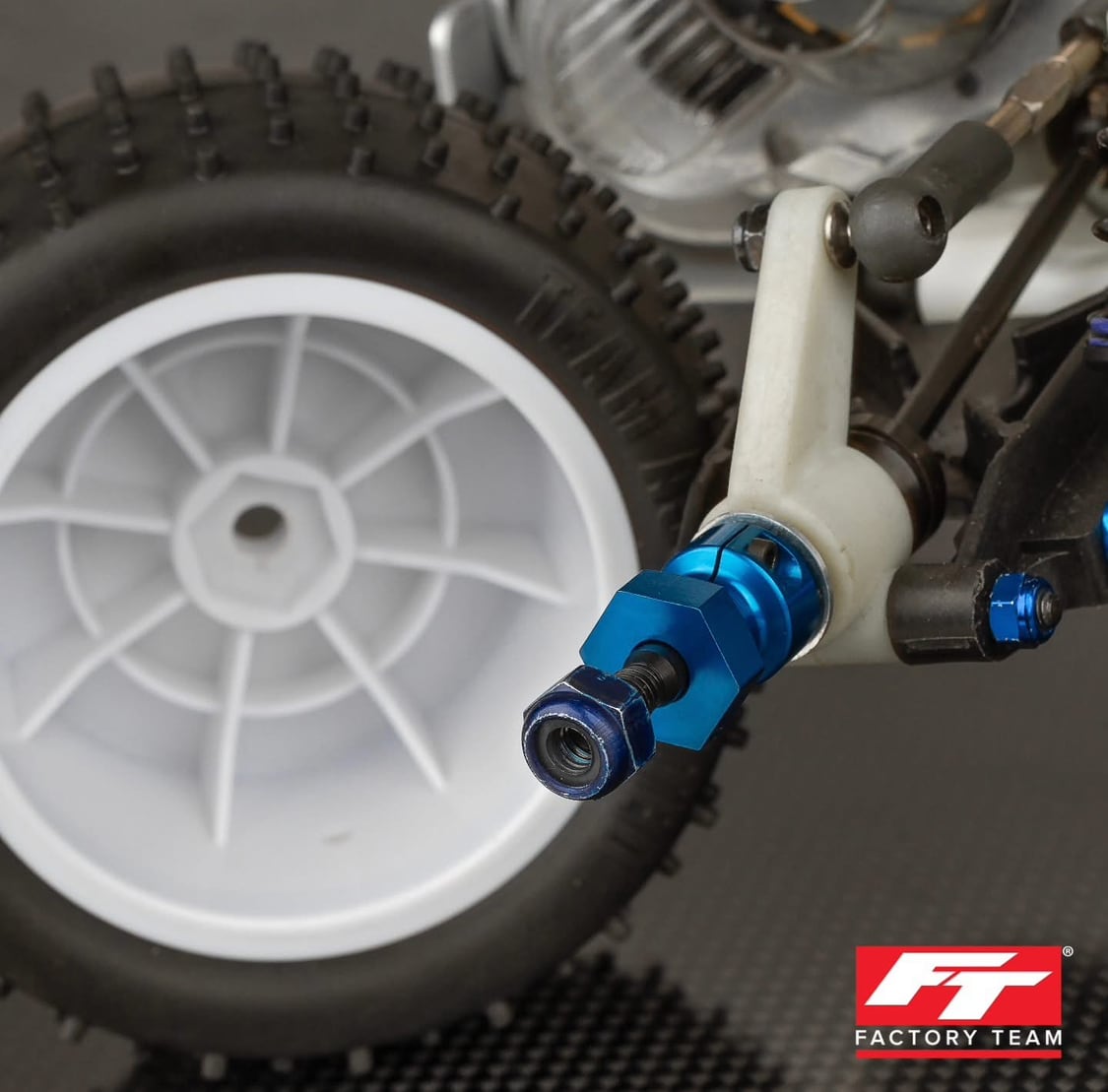 ASSOCIATED AS6907 FT CVA 12mm六角ハブコンバージョンキット【RC10
