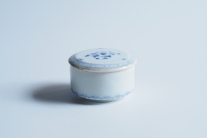 しのぎく蓋物　村山朋子