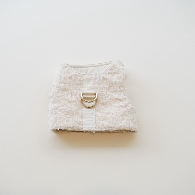 wear harness White fringe