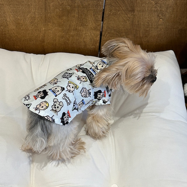 【PET】ホワイト系オサムグッズフルプリントシャツ